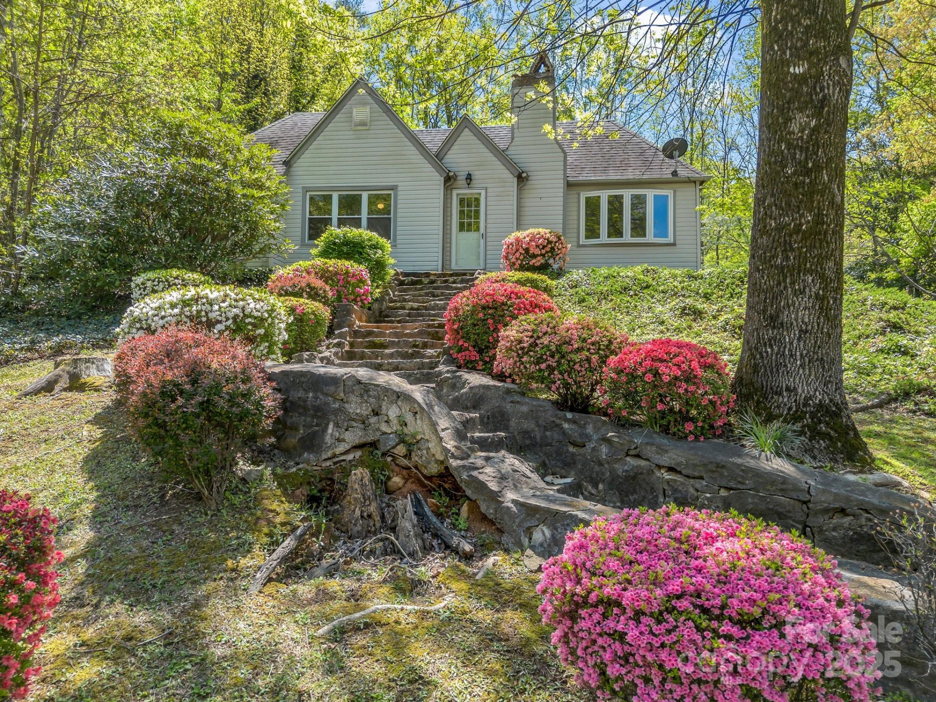 128 Washburn Road - Photo 3