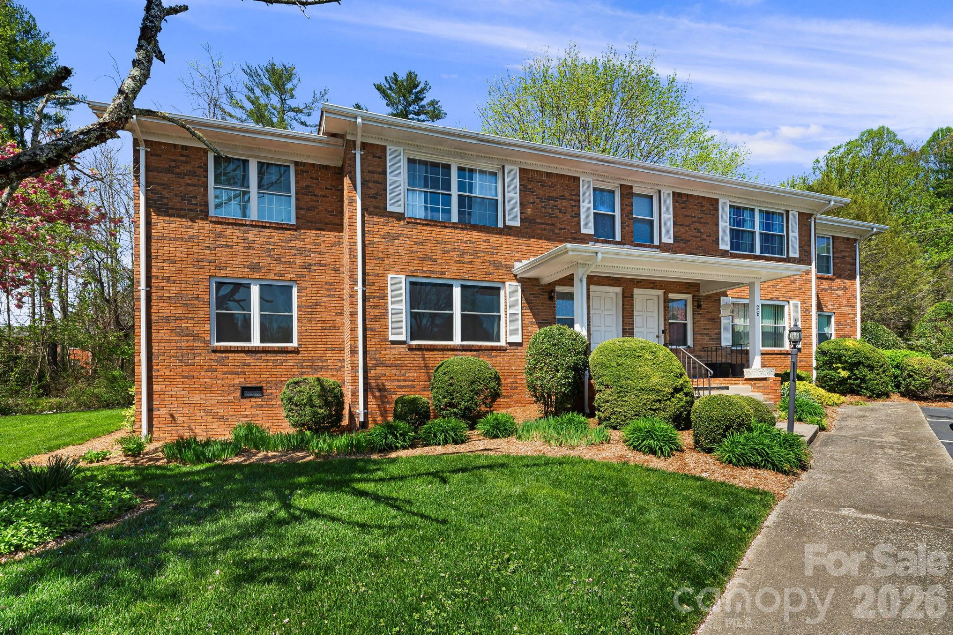 28 Capri Lane #3A - Photo 5