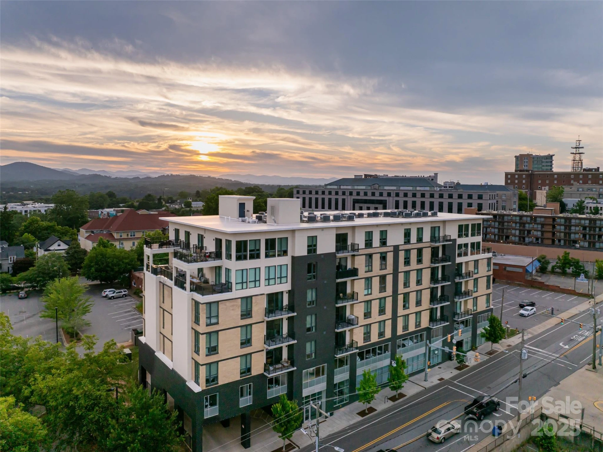 45 Asheland Avenue #405