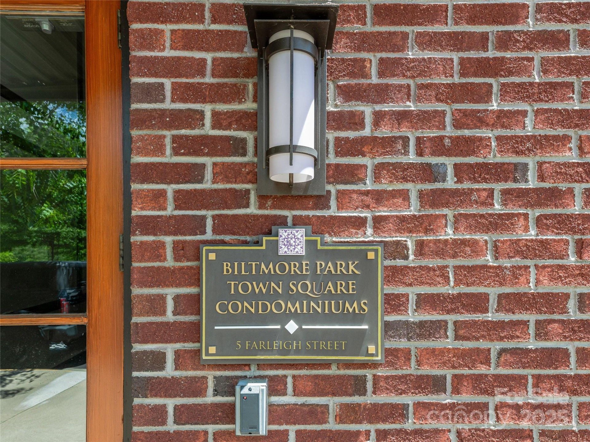 5 Farleigh Street #107 - Photo 3