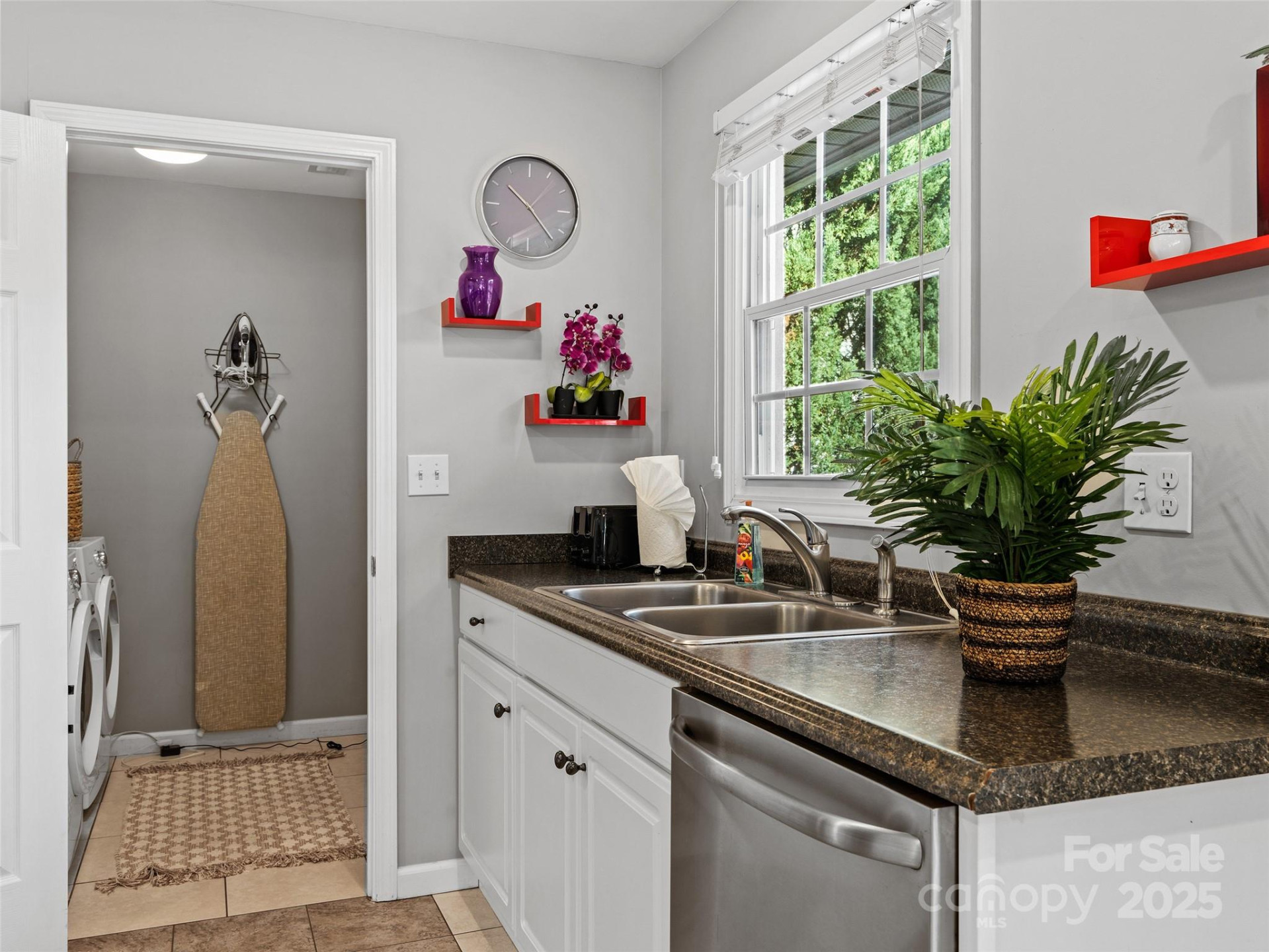 184 Aurora Drive - Photo 11