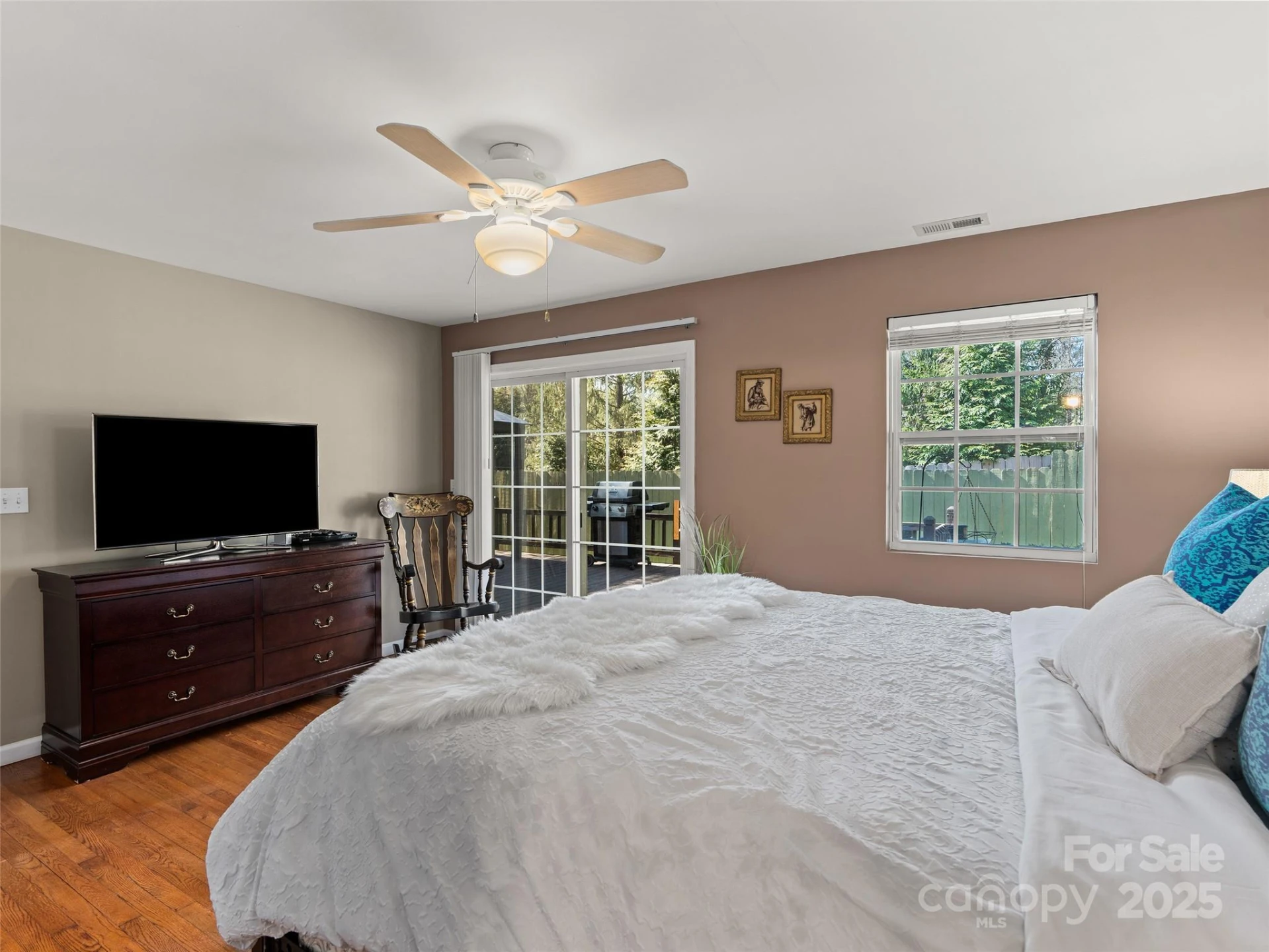 184 Aurora Drive - Photo 13