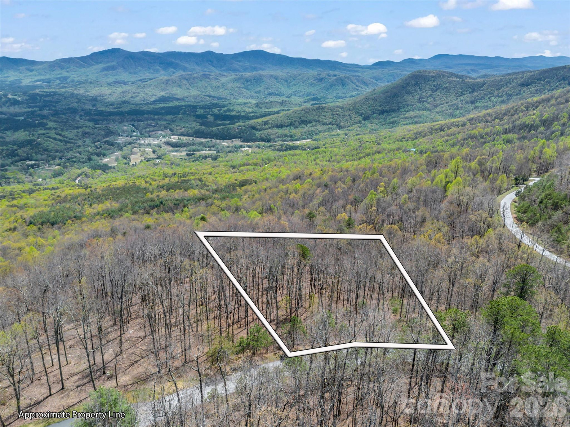 280 Eastman Place - Photo 2