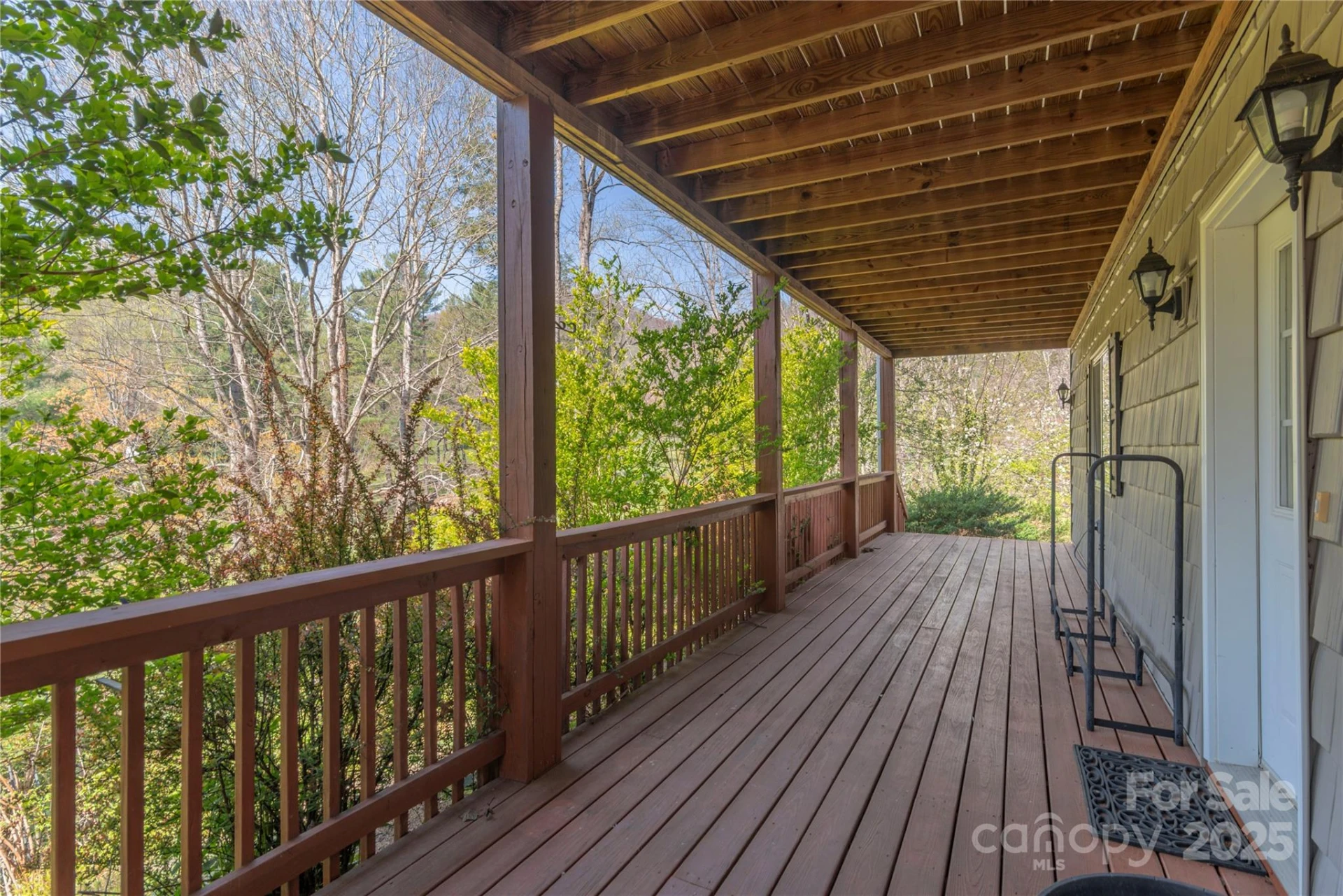 1429 Country Club Drive - Photo 18