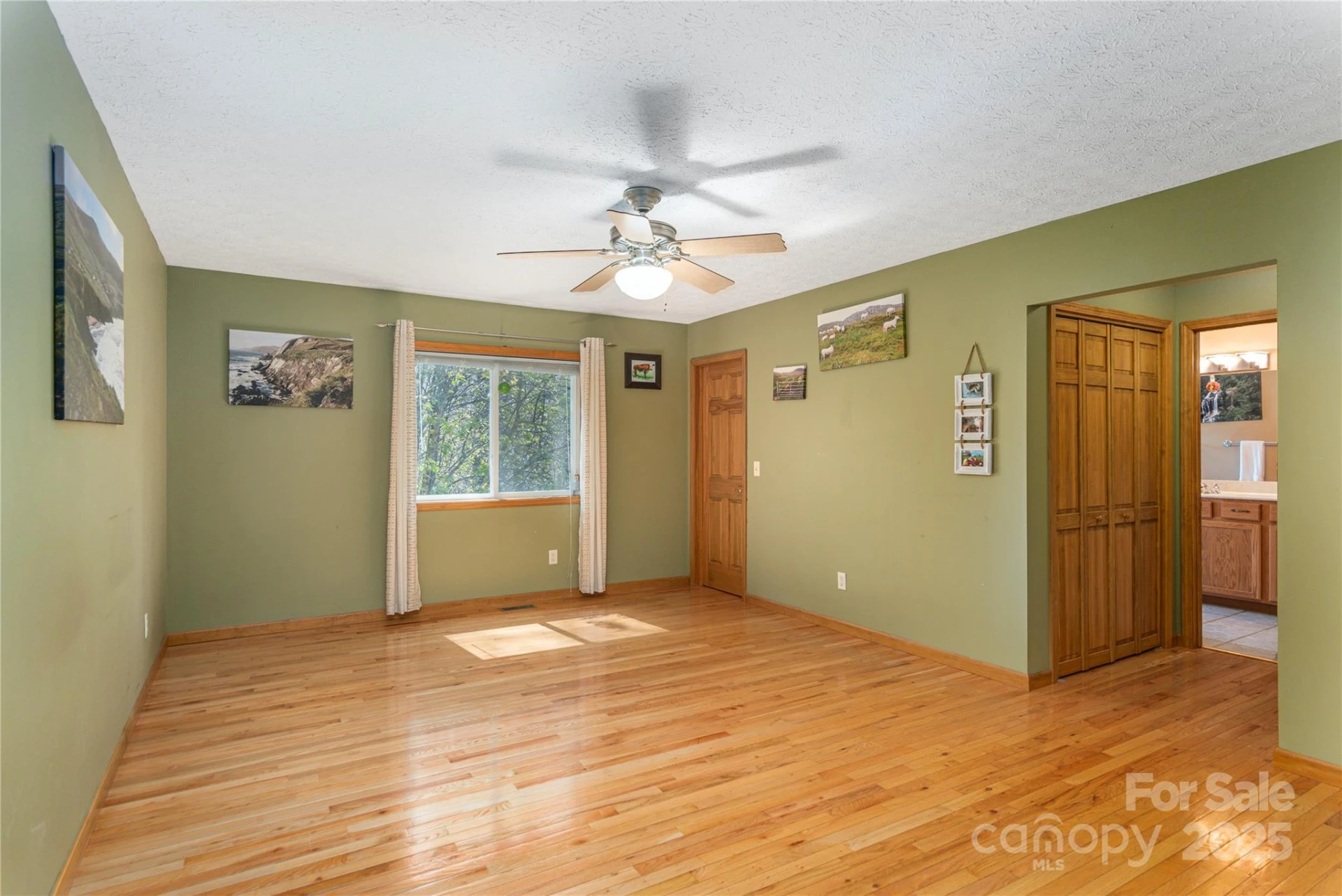 1429 Country Club Drive - Photo 10