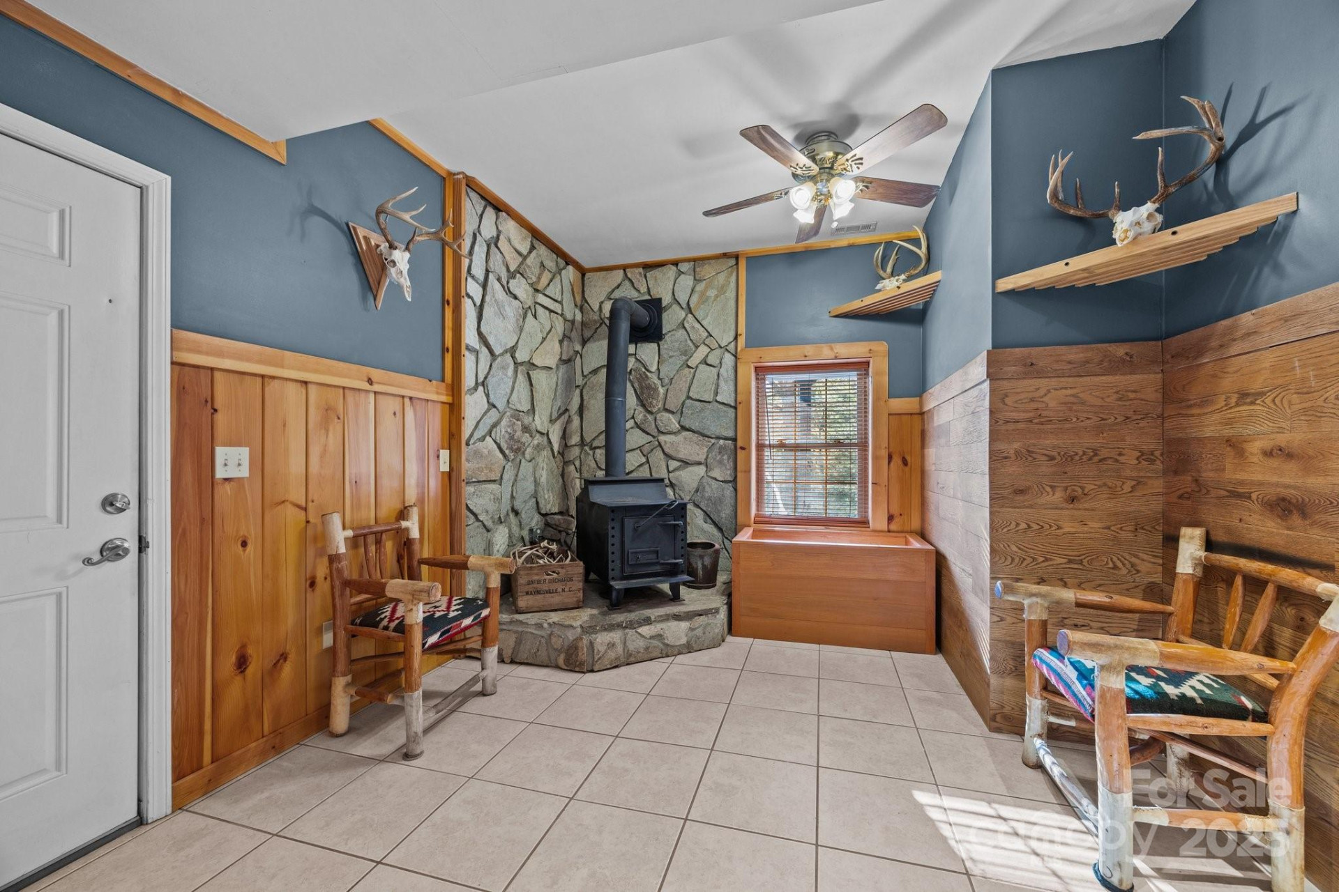 4710 US 441 Highway - Photo 32