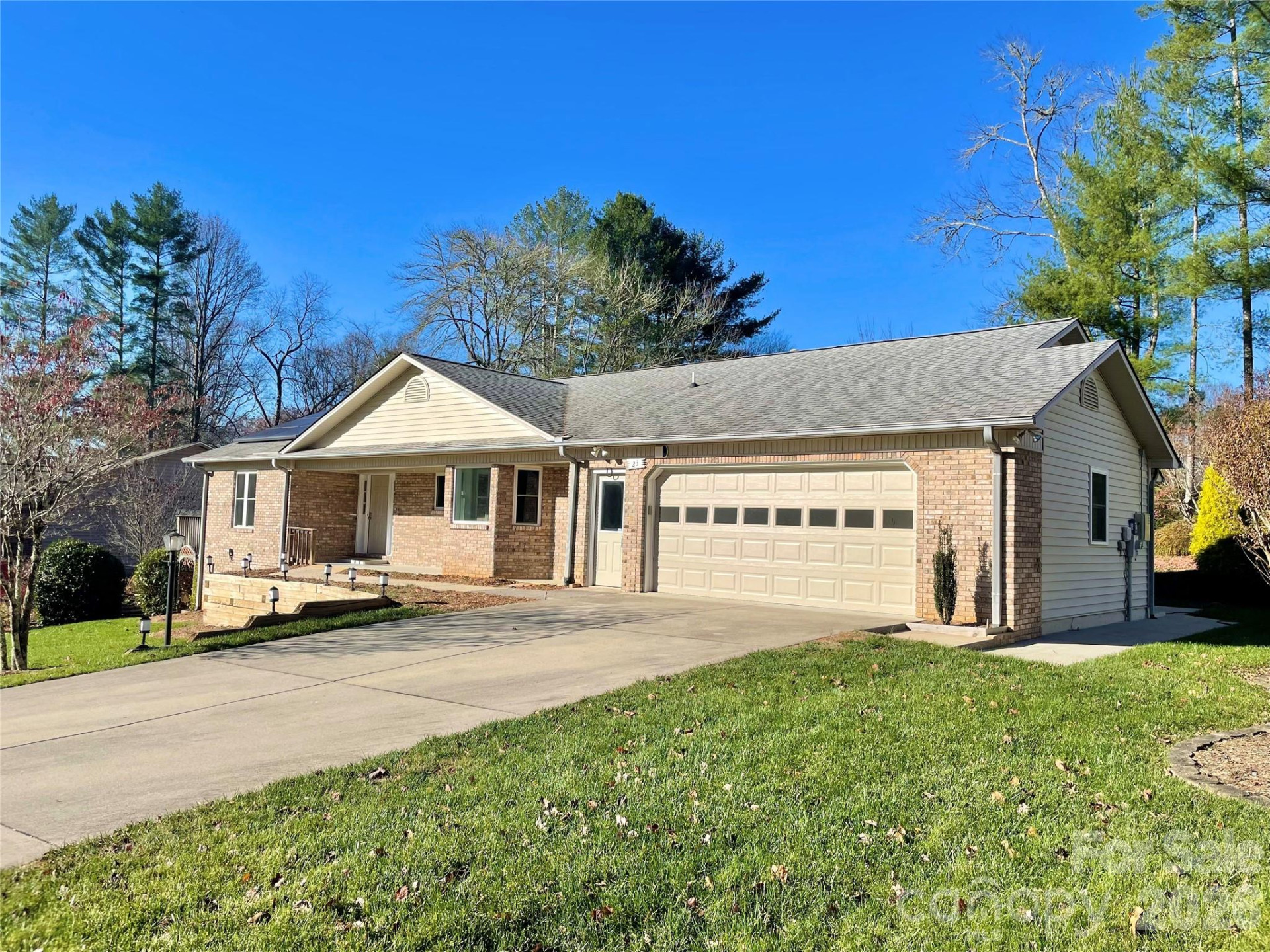 23 St. Andrews Drive - Photo 2
