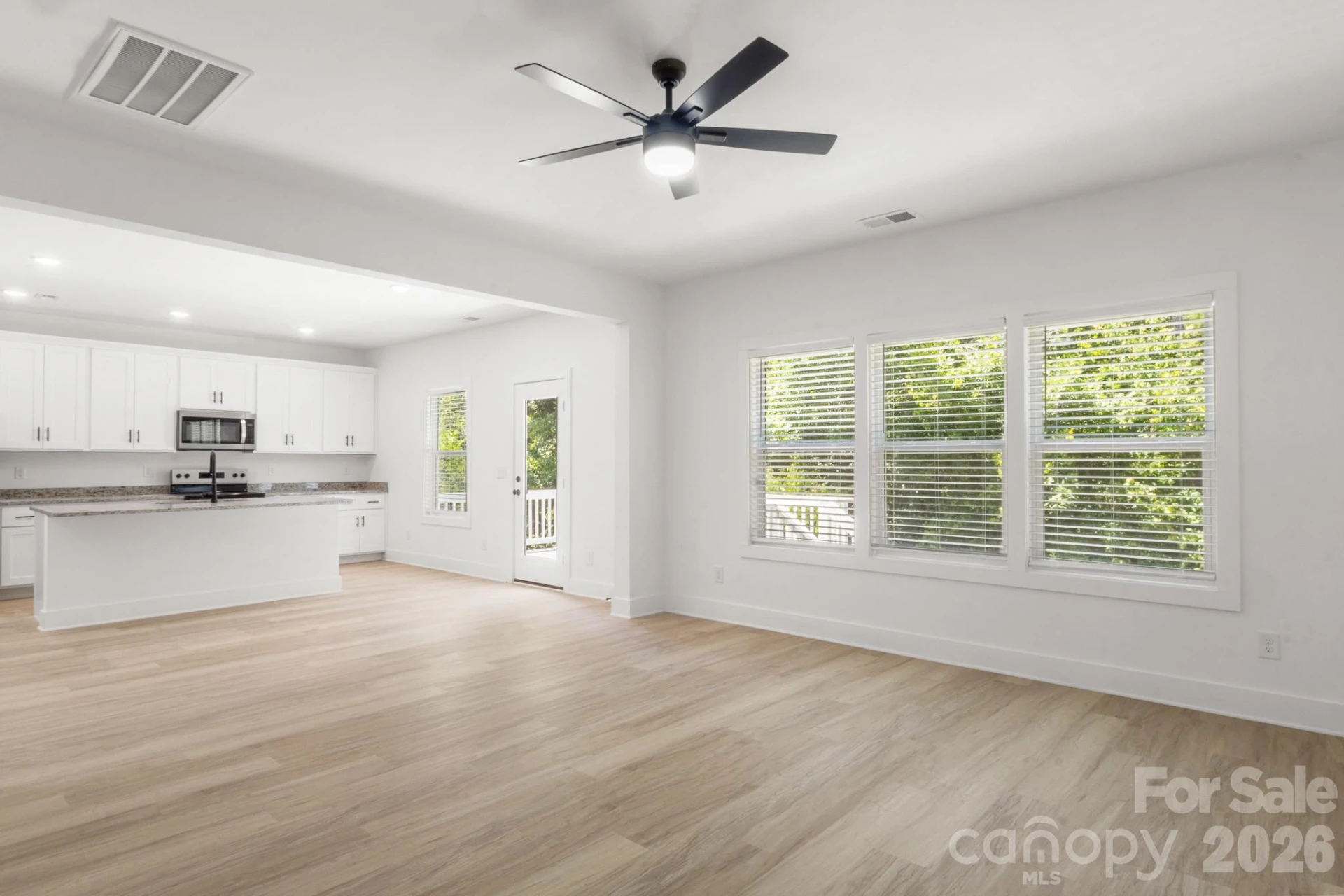 3040 Woodlands Creek Drive - Photo 15