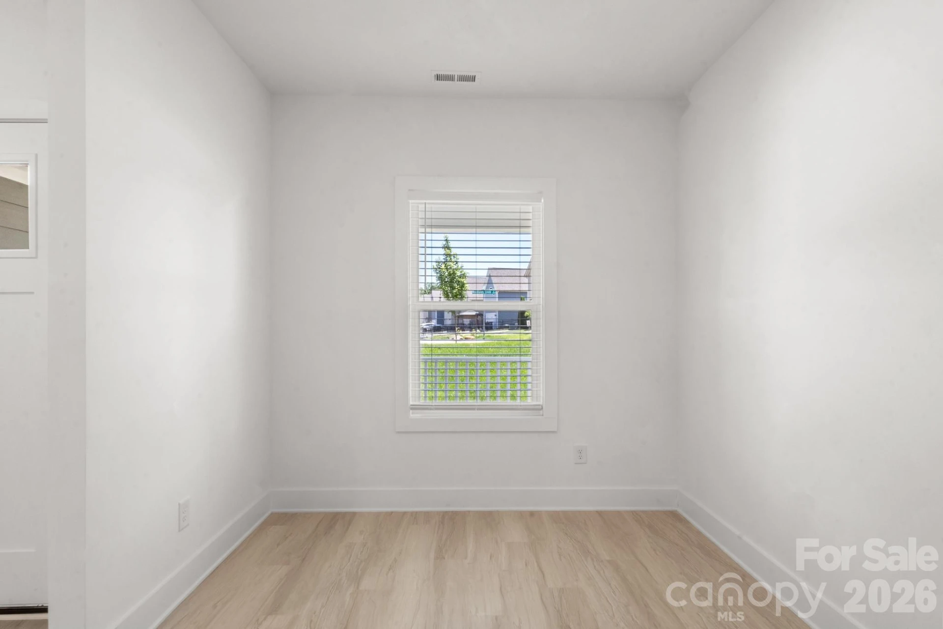 3040 Woodlands Creek Drive - Photo 3