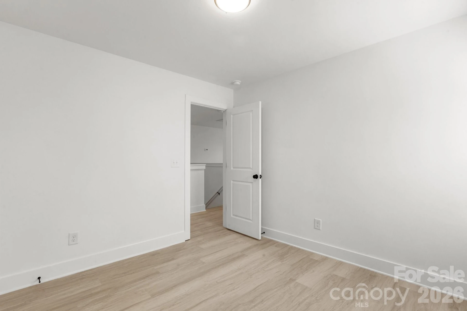 3040 Woodlands Creek Drive - Photo 32