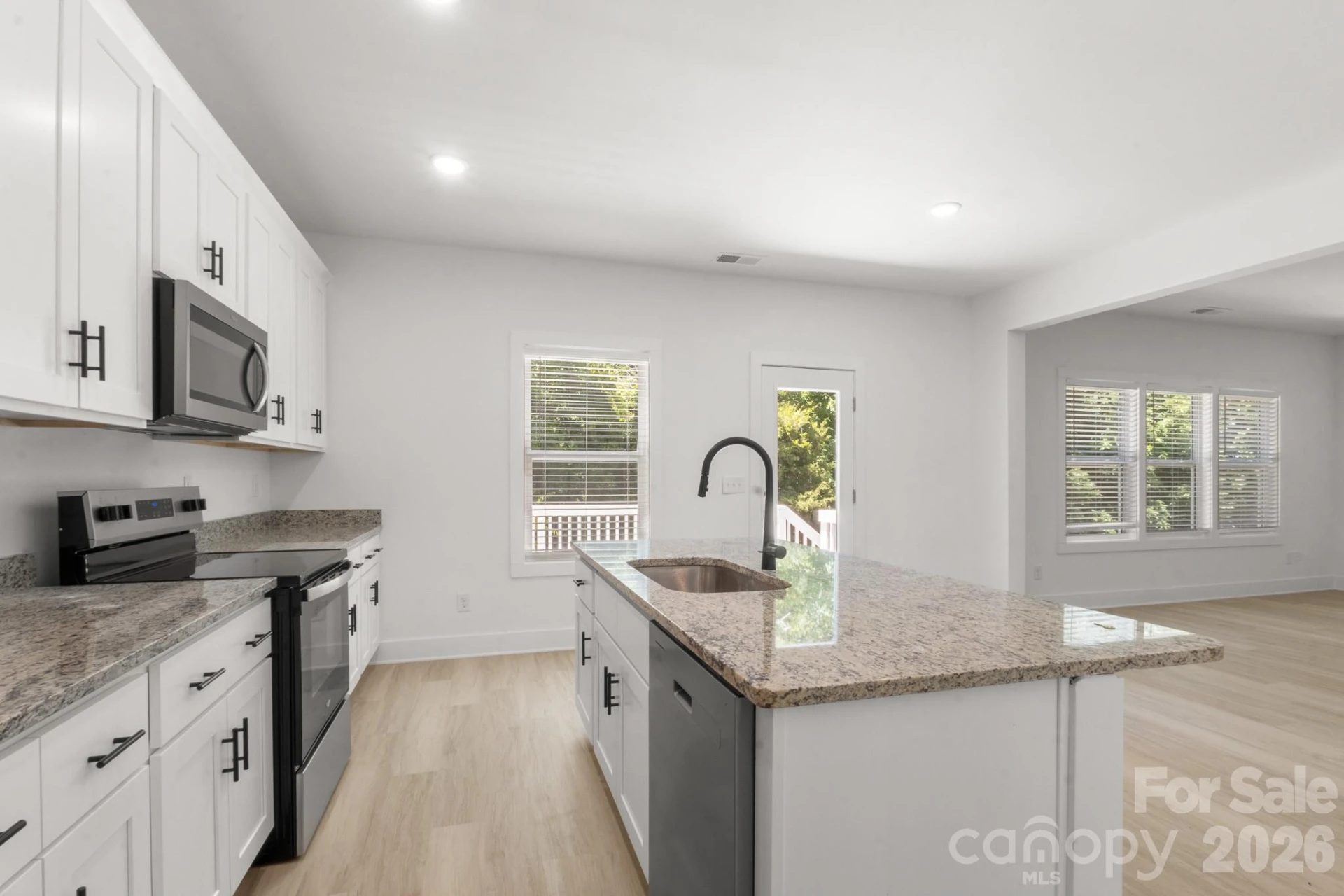 3040 Woodlands Creek Drive - Photo 8