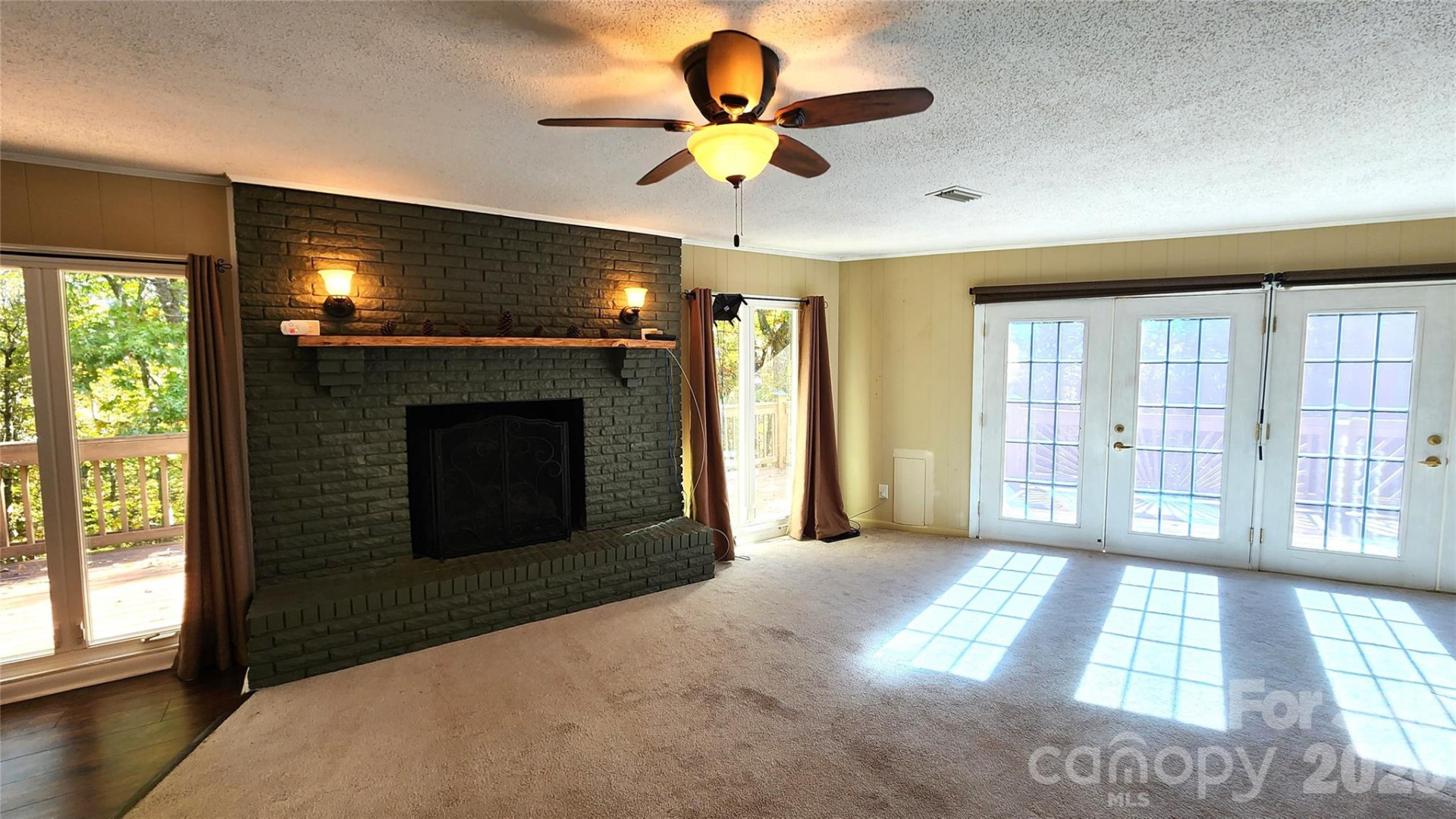 3190 Holly Road - Photo 28