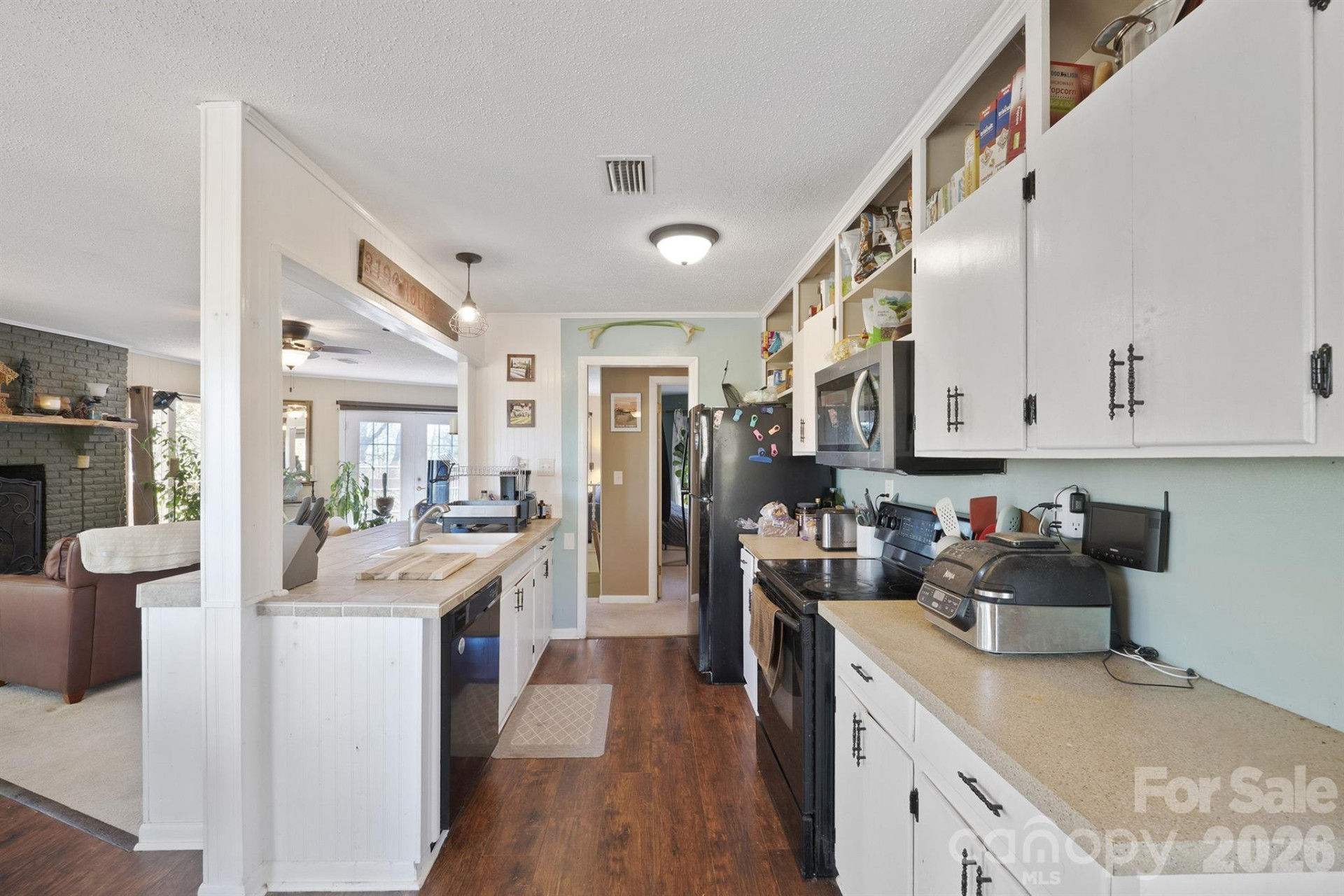 3190 Holly Road - Photo 31