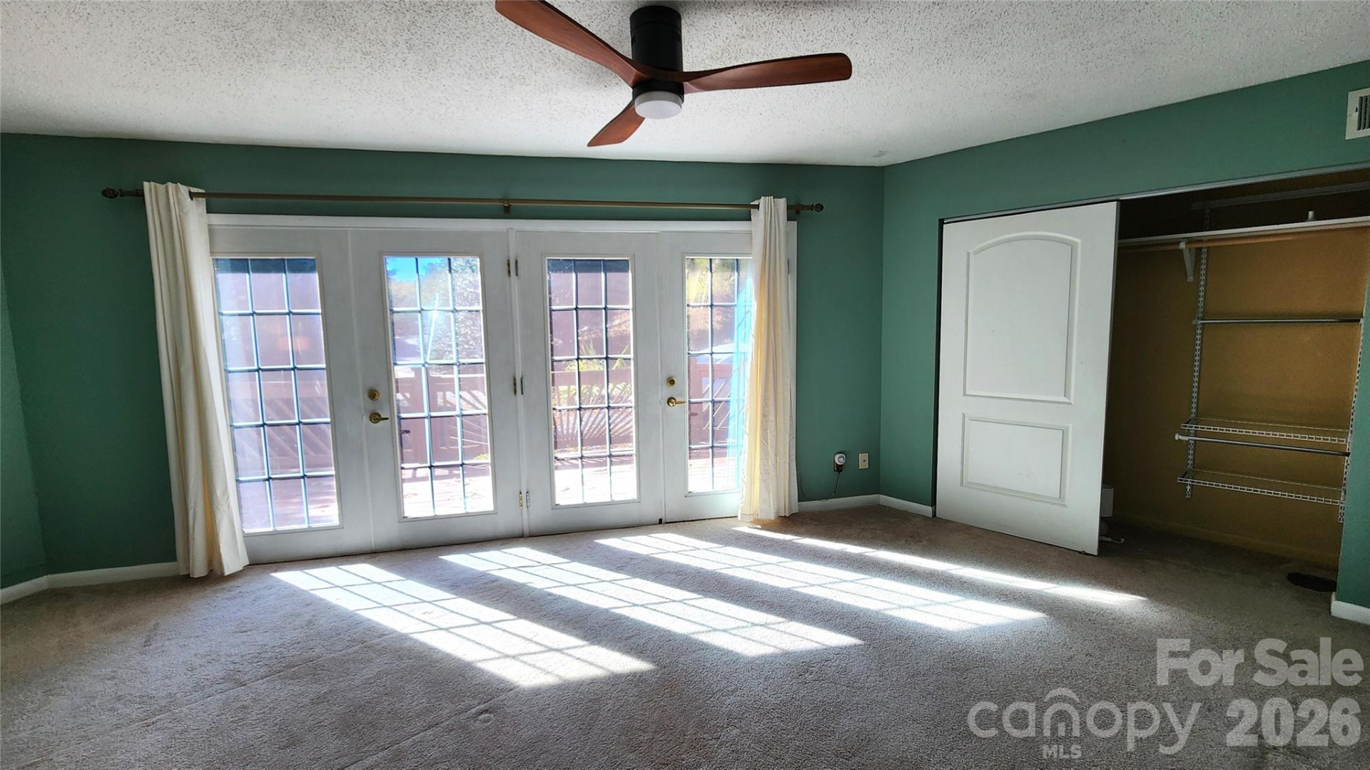 3190 Holly Road - Photo 33
