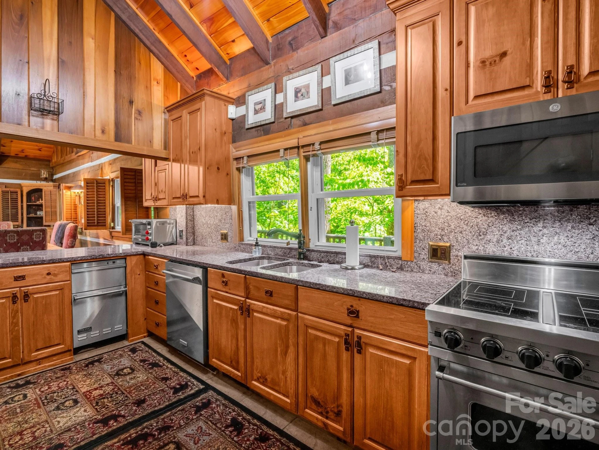 980 Mountain Forest Drive - Photo 19