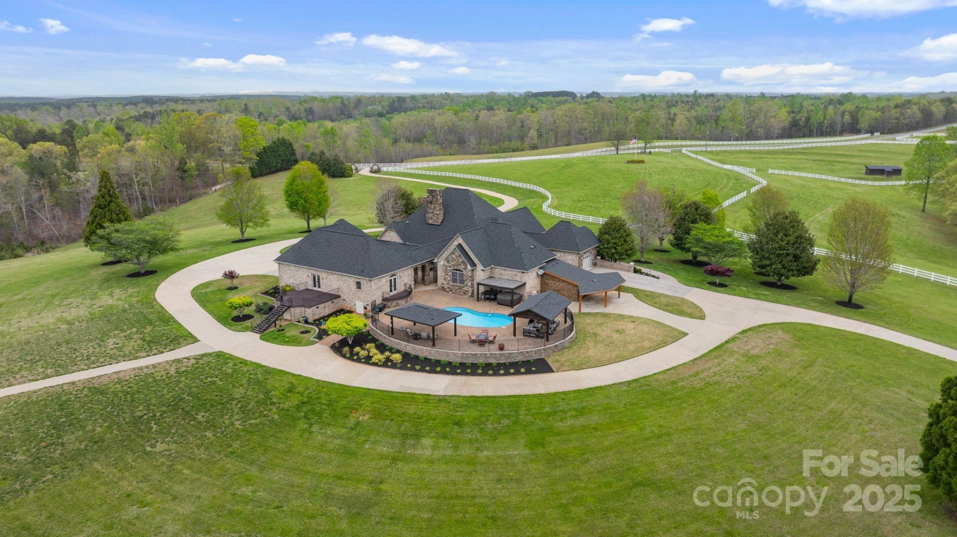 265 Phillip Henderson Road - Photo 2