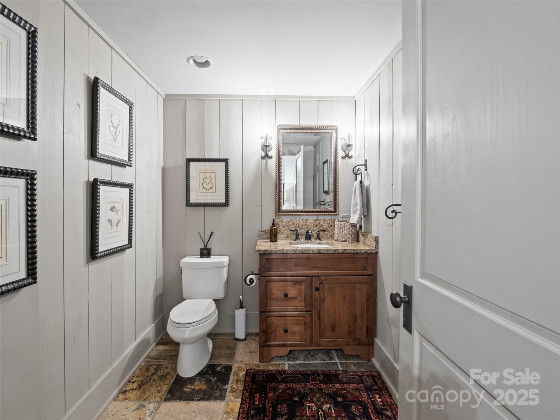 132 Eastman Place - Photo 32