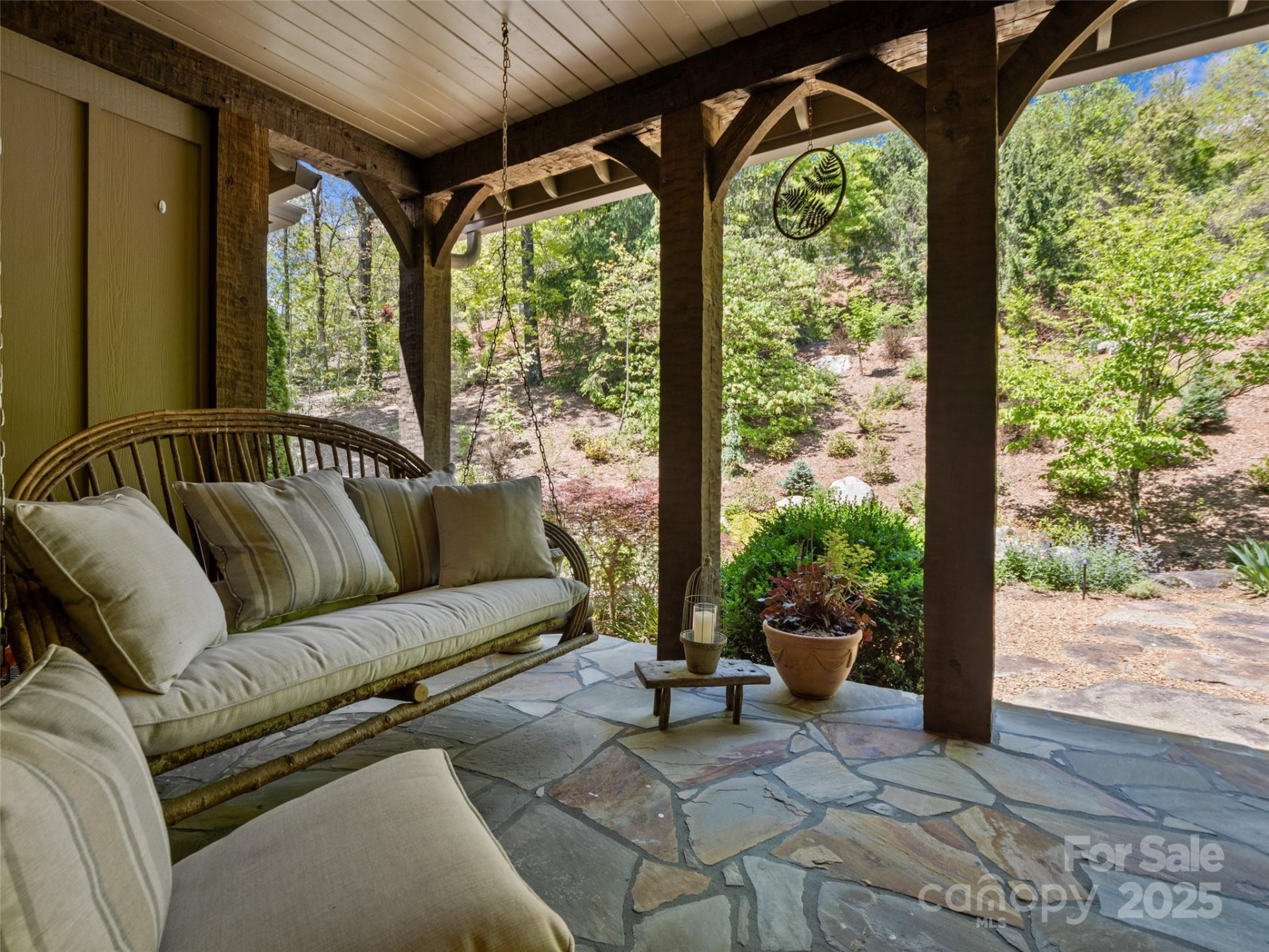 132 Eastman Place - Photo 34