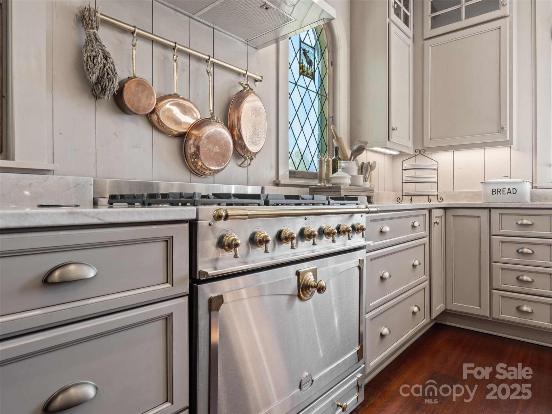 132 Eastman Place - Photo 10