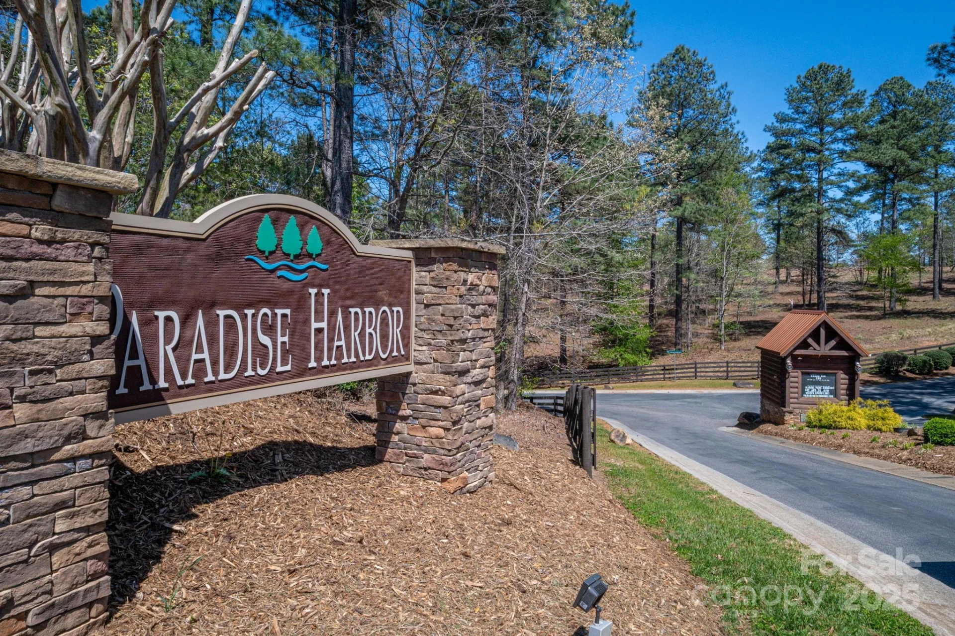 1236 Boardwalk Drive