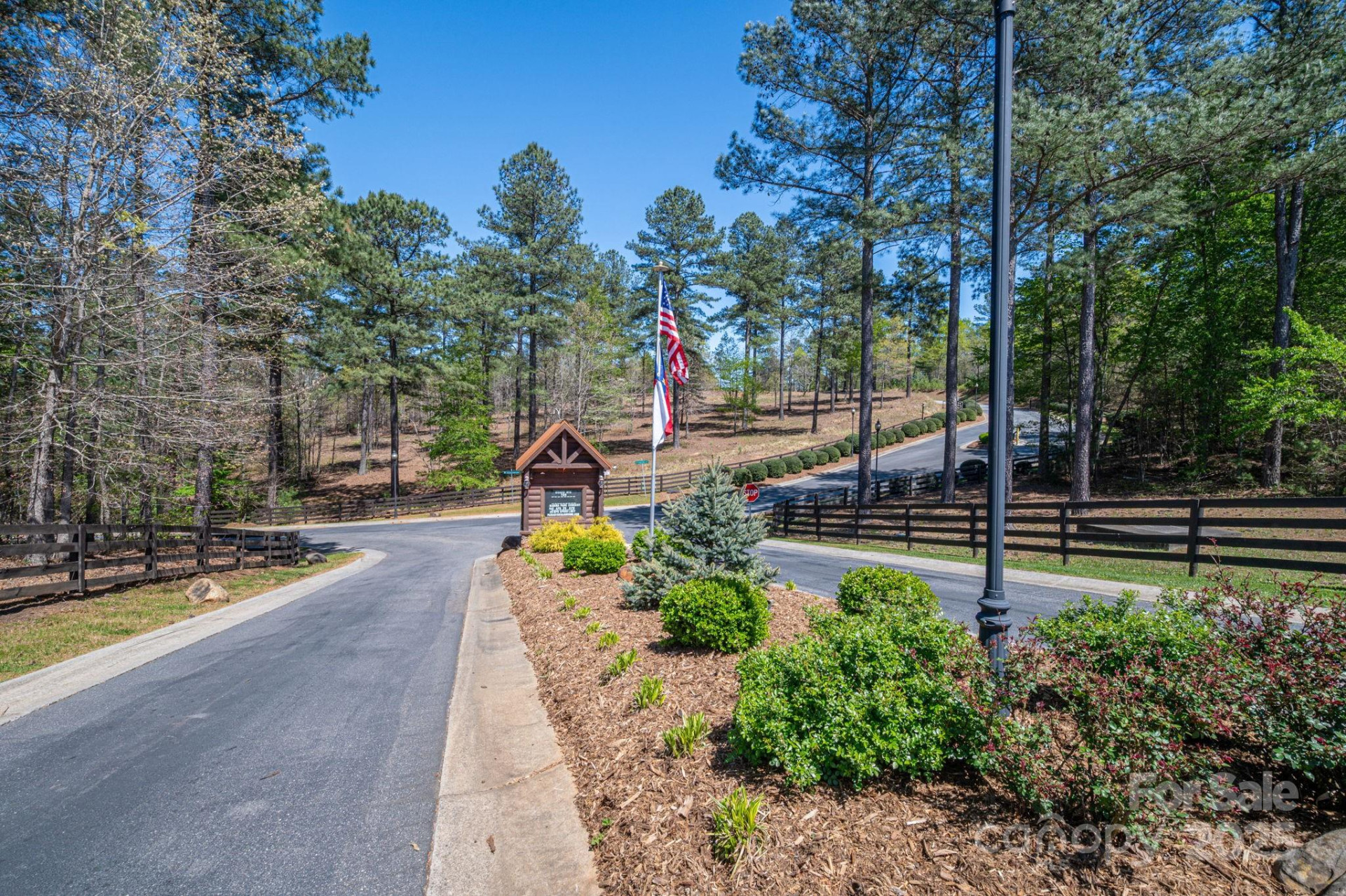 1236 Boardwalk Drive - Photo 2