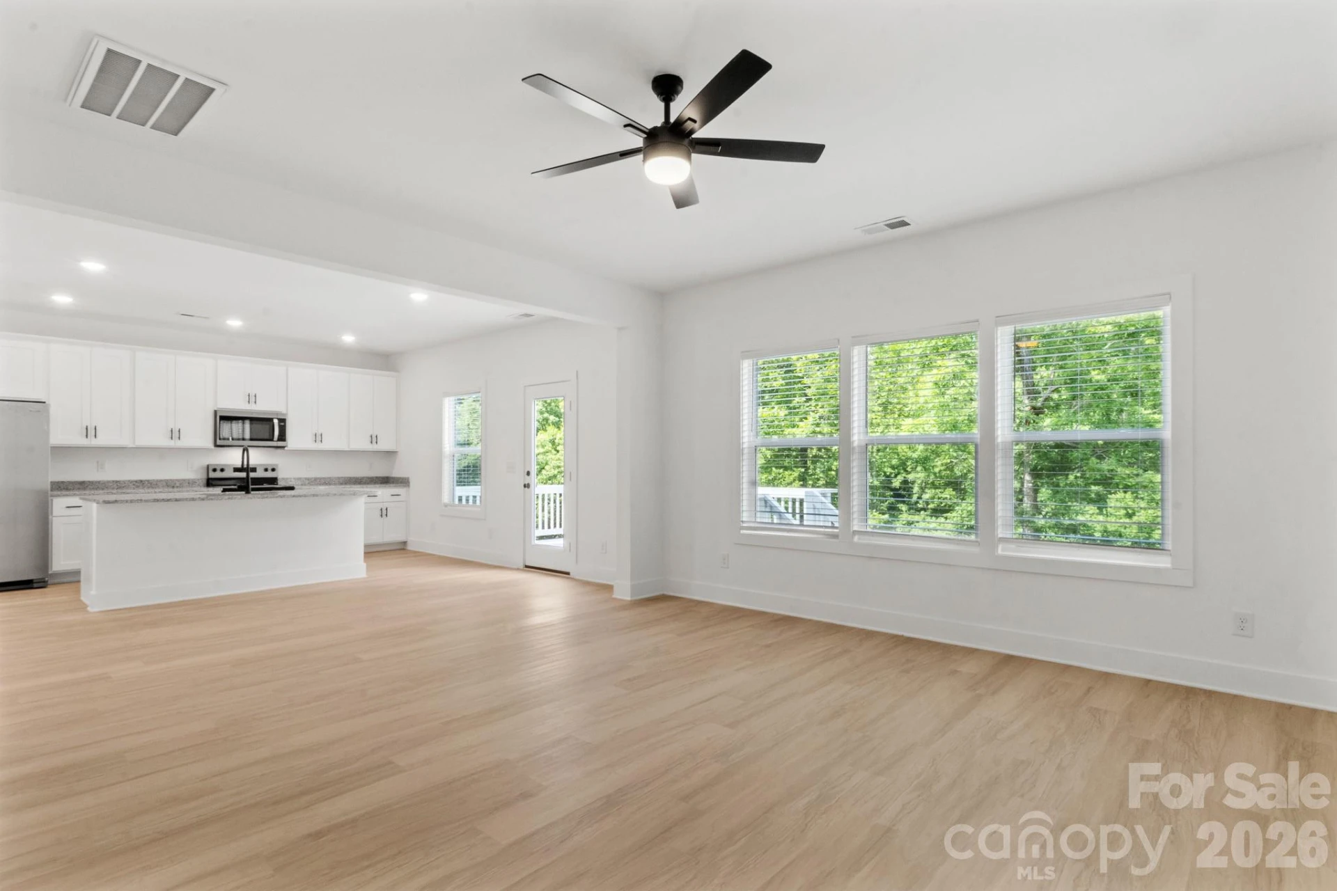 3010 Woodlands Creek Drive - Photo 16