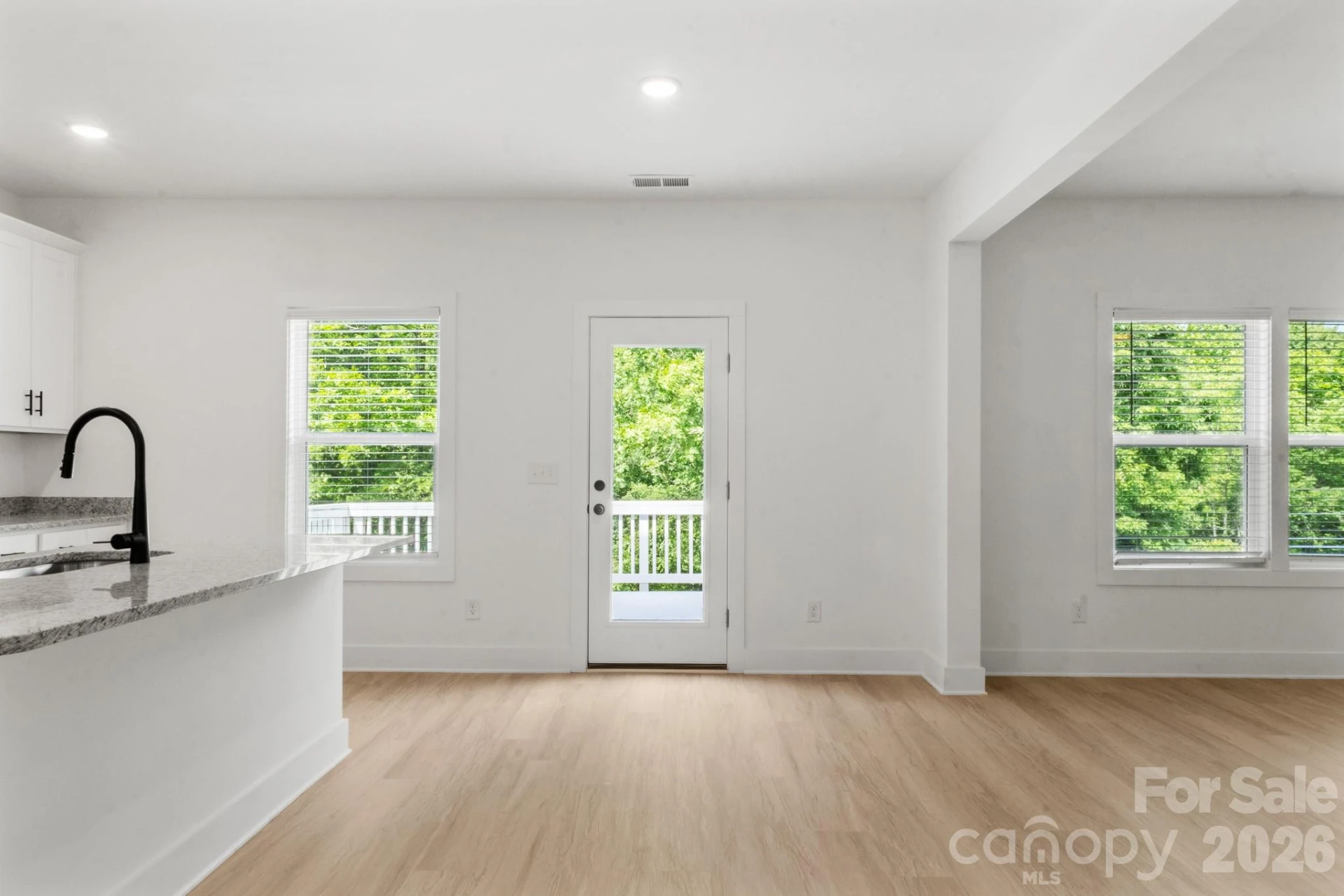 3010 Woodlands Creek Drive - Photo 18