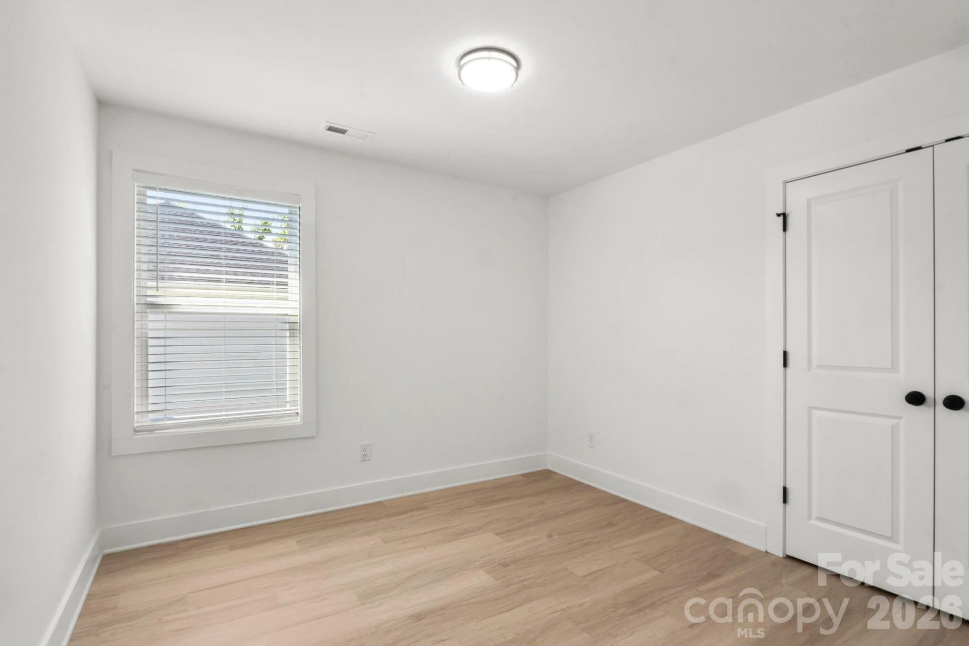 3010 Woodlands Creek Drive - Photo 32