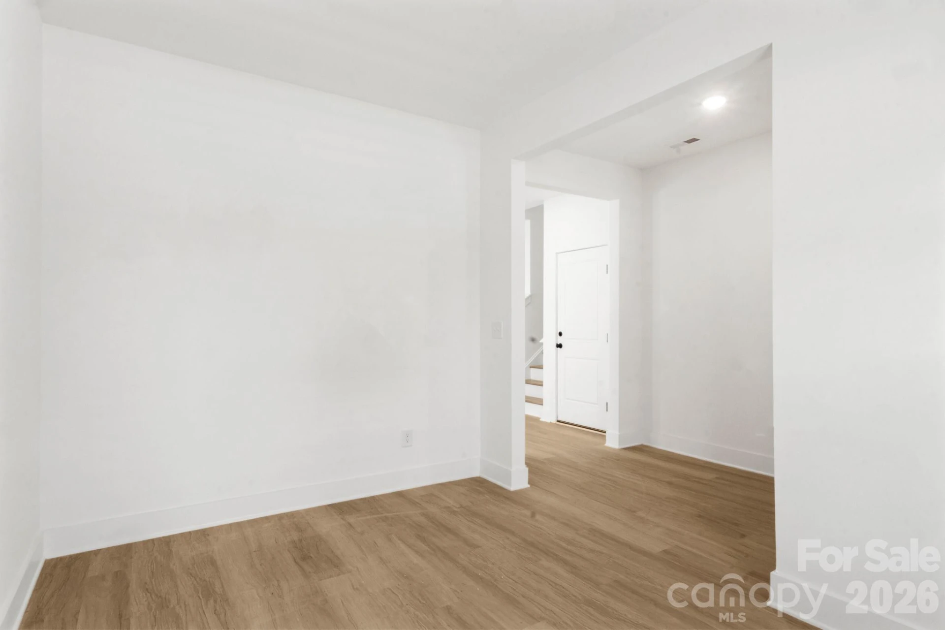 3010 Woodlands Creek Drive - Photo 5