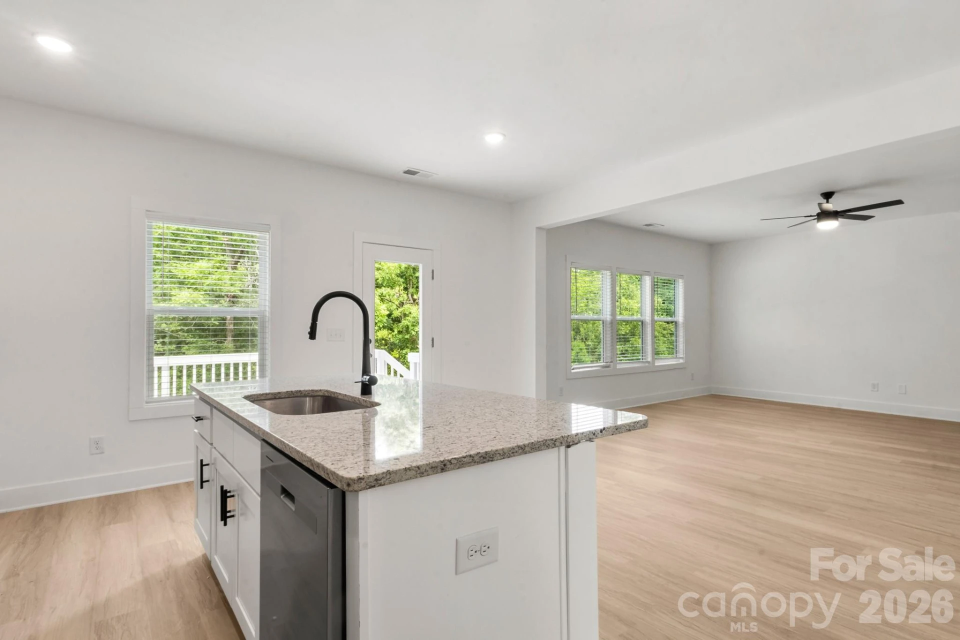 3010 Woodlands Creek Drive - Photo 9