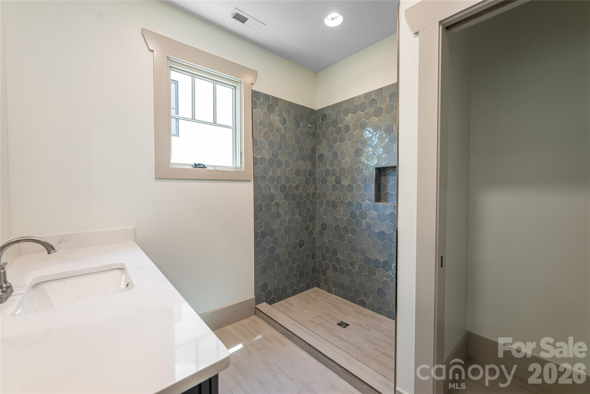 110 Unadilla Avenue - Photo 32