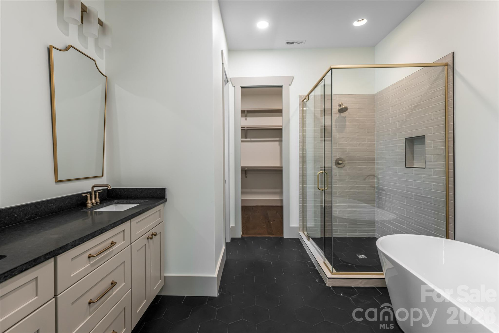 110 Unadilla Avenue - Photo 5