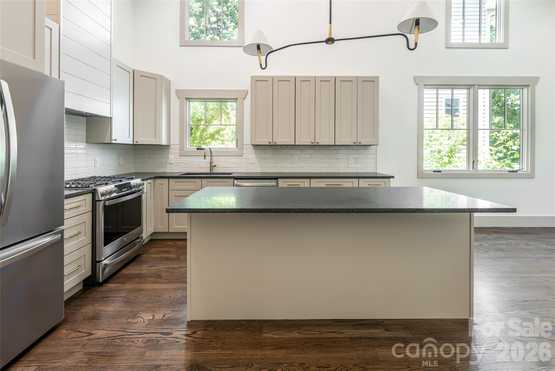 110 Unadilla Avenue - Photo 9