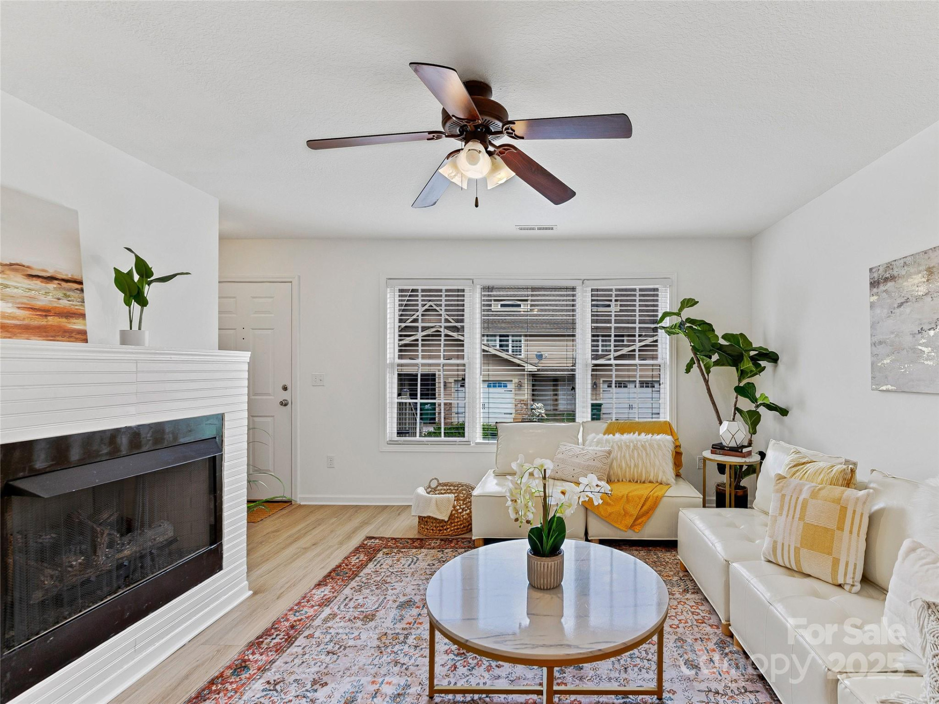 30 Rotunda Circle - Photo 4