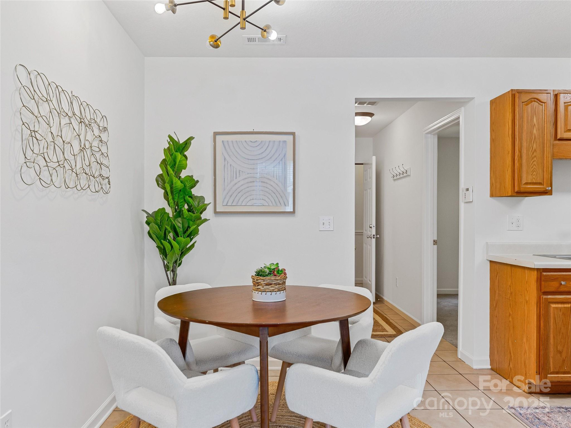 30 Rotunda Circle - Photo 6