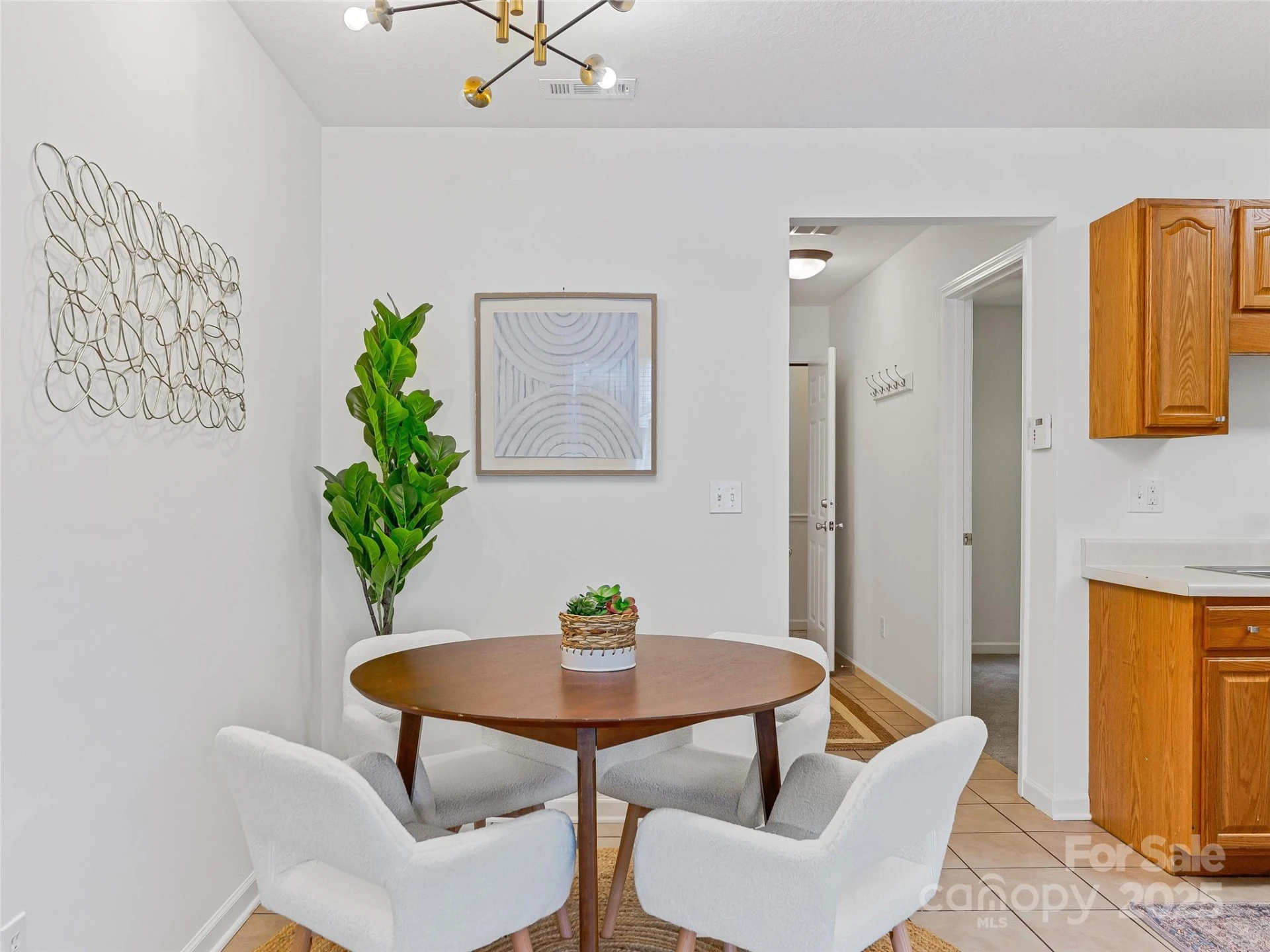 30 Rotunda Circle - Photo 6