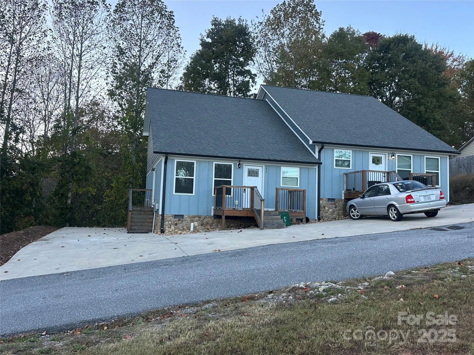 17 Meredith Lane