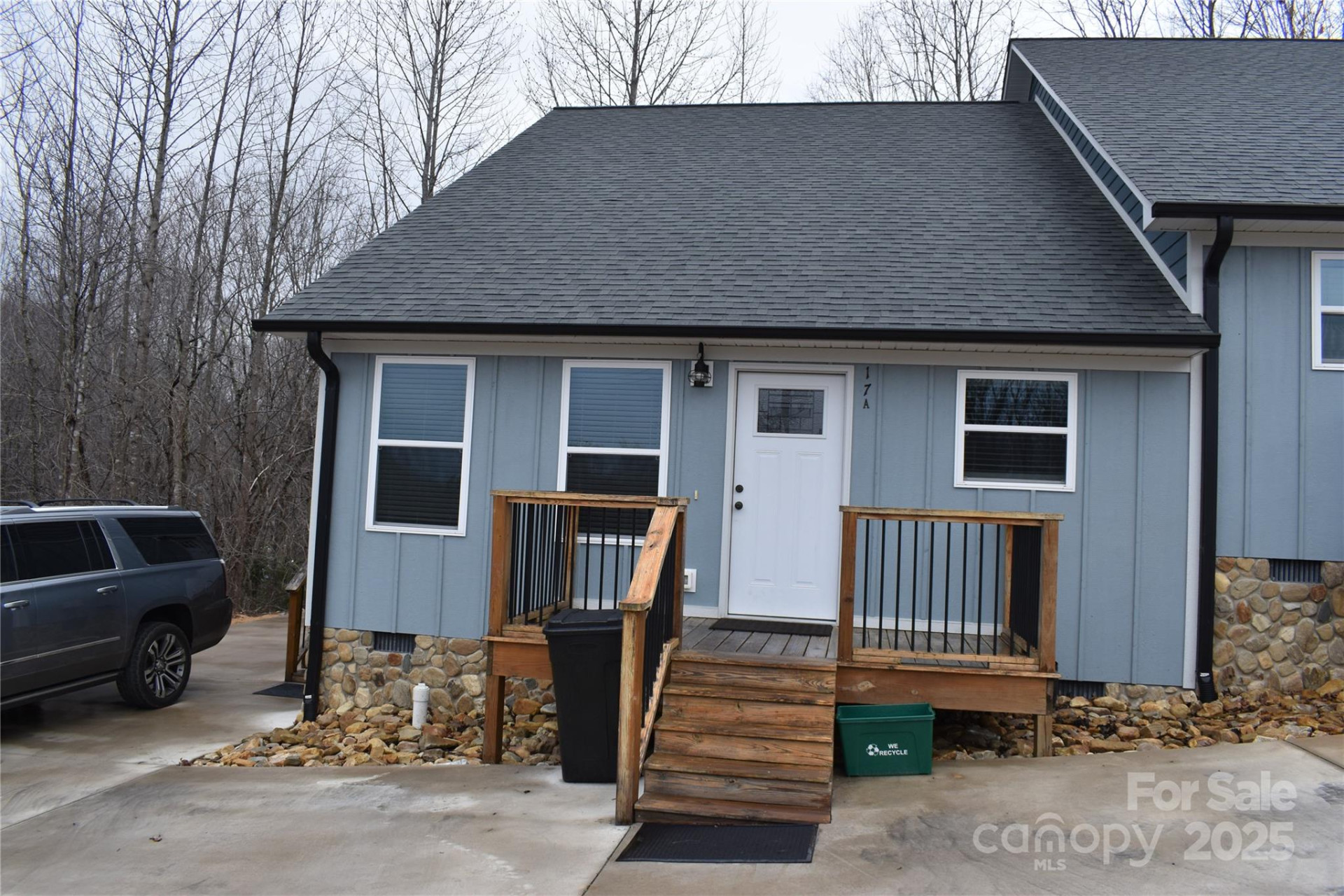 17 Meredith Lane - Photo 4