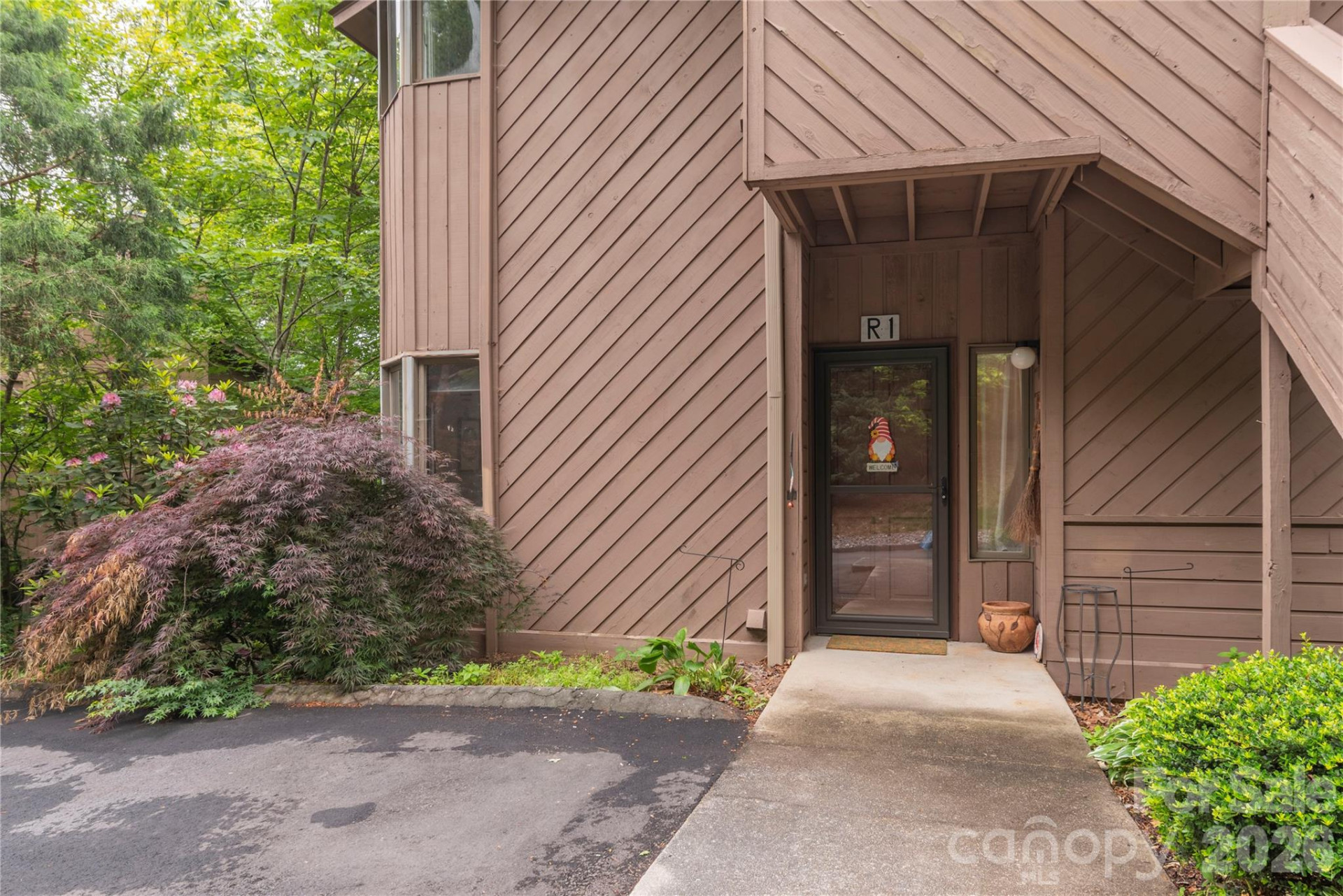 305 Piney Mountain Drive #R1 - Photo 2
