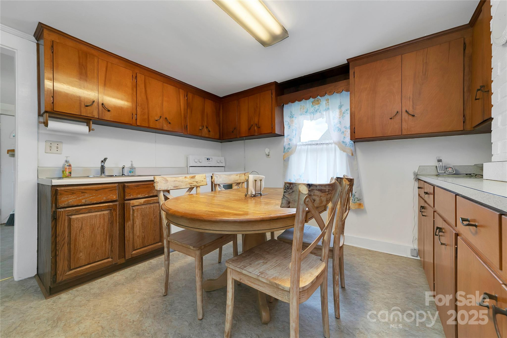 128 Summit Avenue - Photo 17