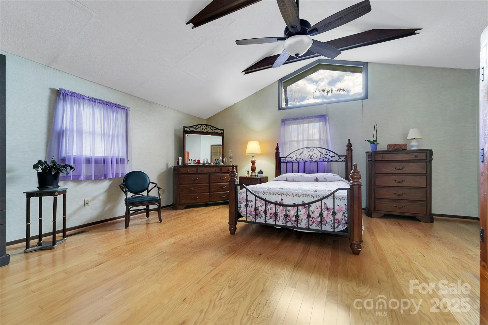 128 Summit Avenue - Photo 18