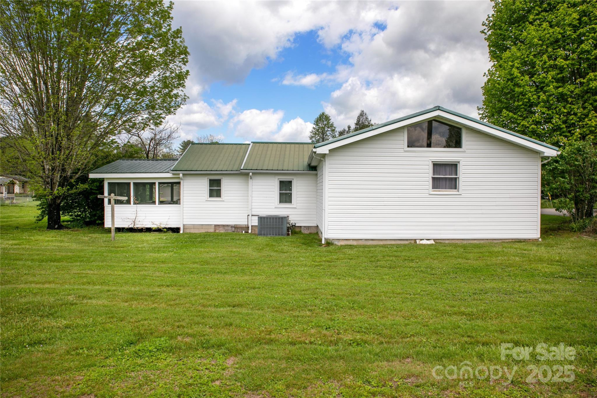 128 Summit Avenue - Photo 28