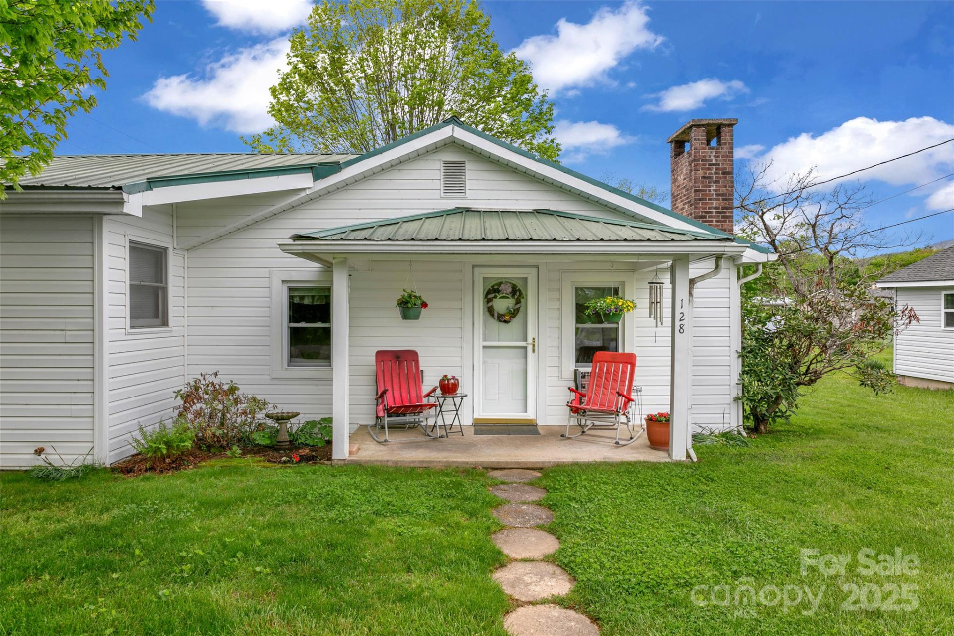 128 Summit Avenue - Photo 7