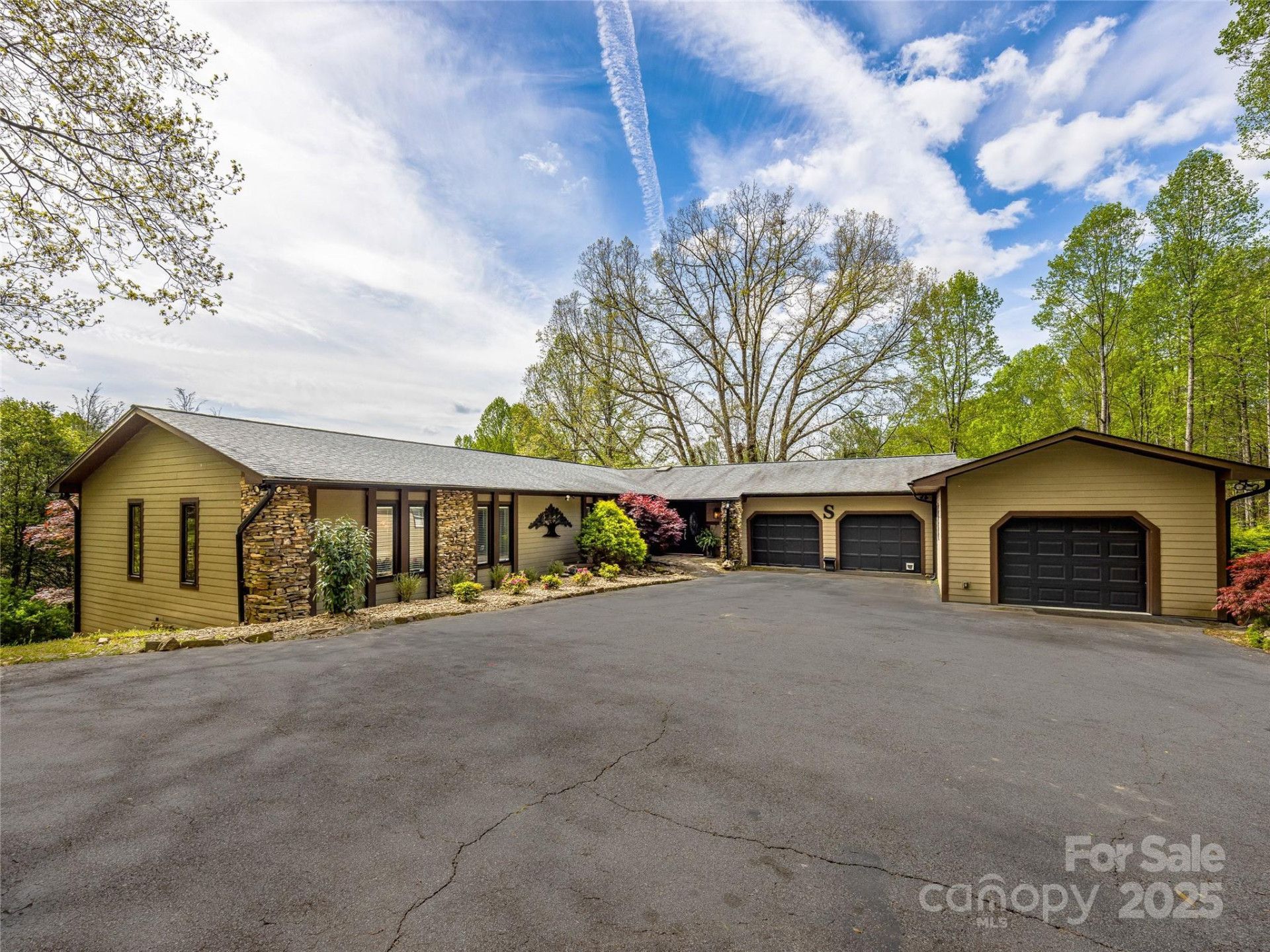 74 Solar Lane - Photo 5