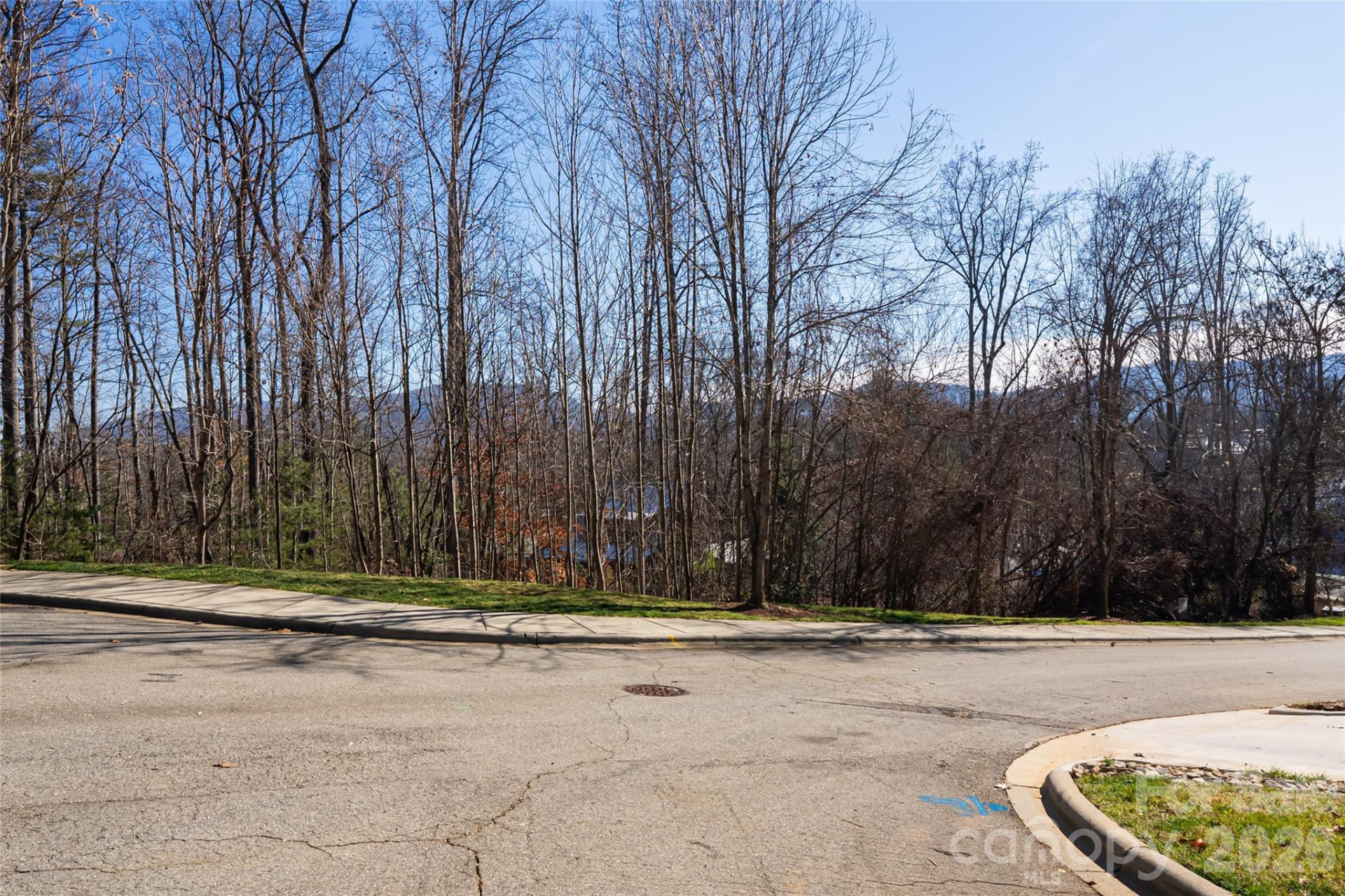 15 La Grange Drive - Photo 2