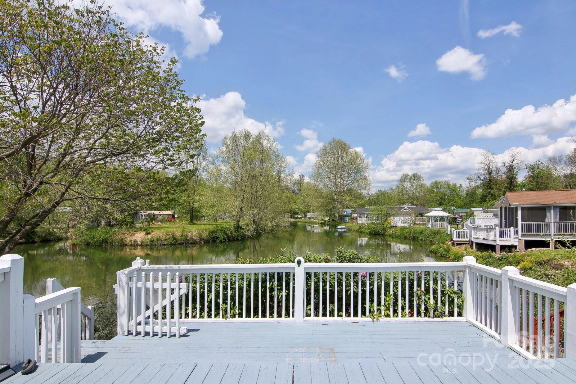 222 Pike Point