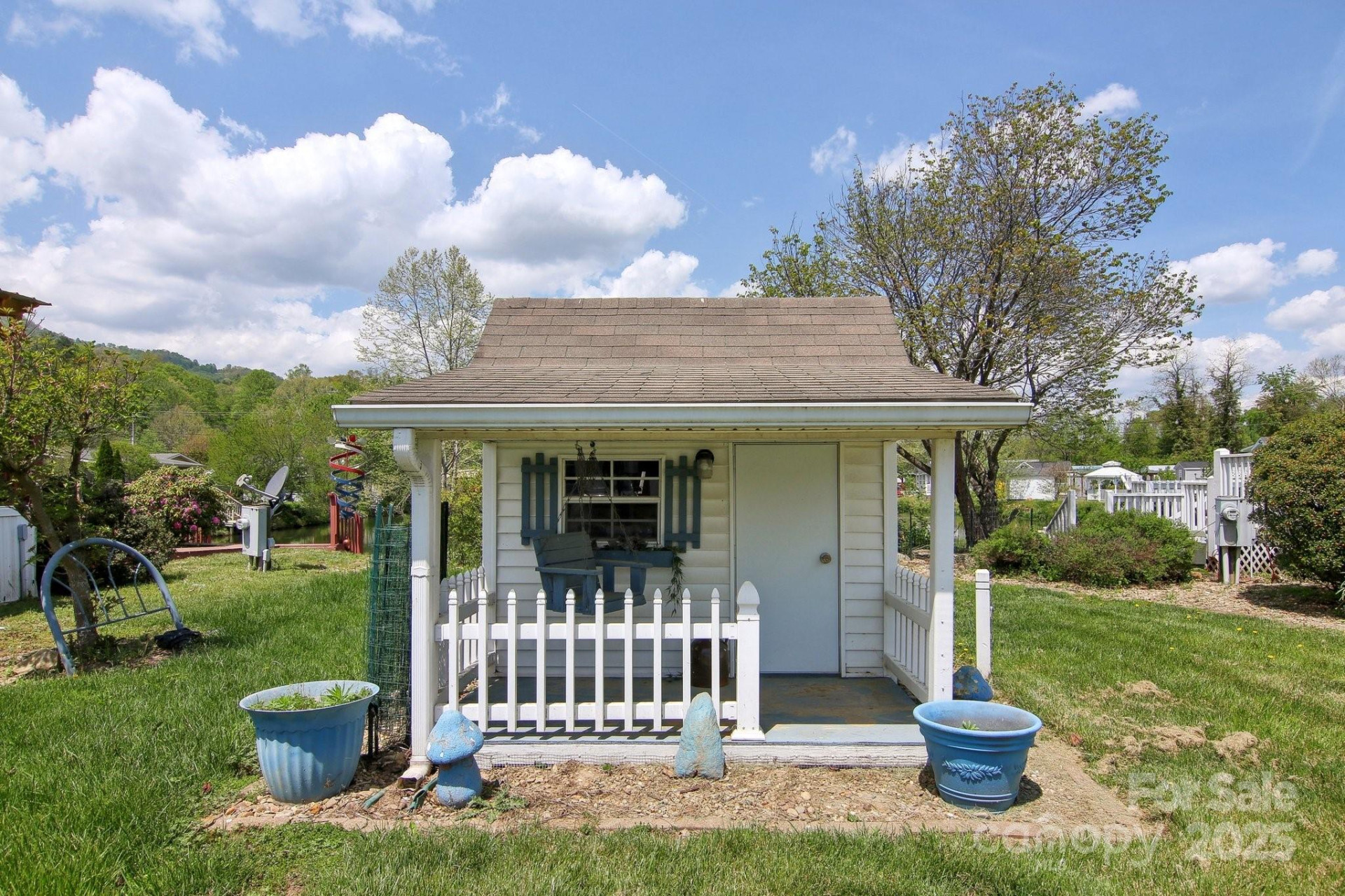 222 Pike Point - Photo 12