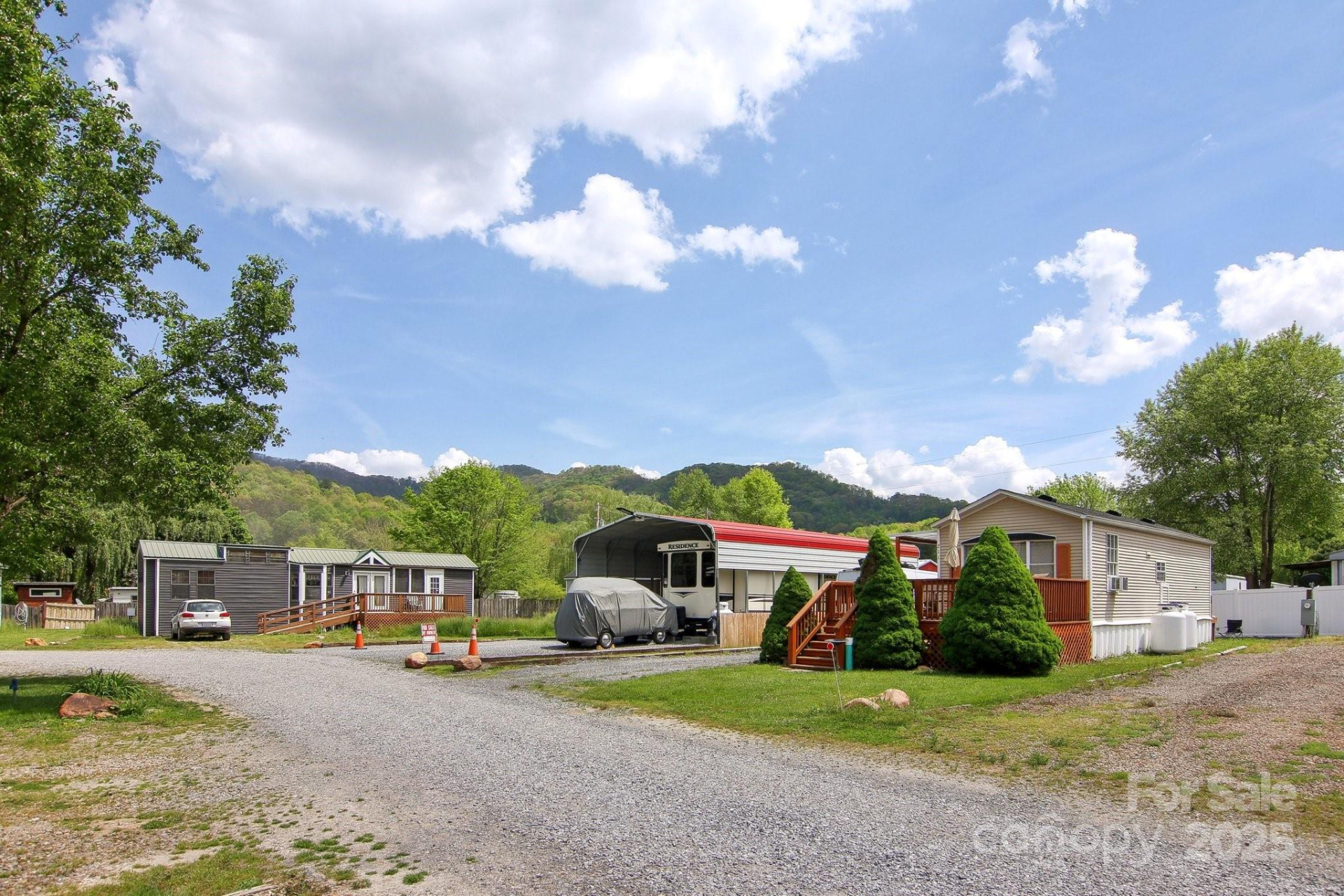222 Pike Point - Photo 13