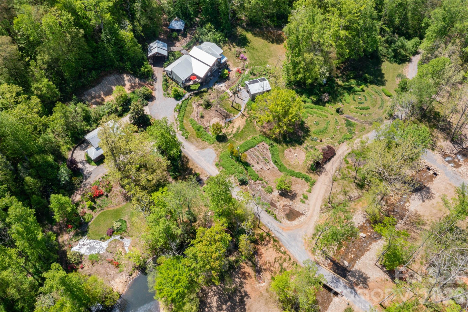 28 & 29 Spruce Chase Lane - Photo 3