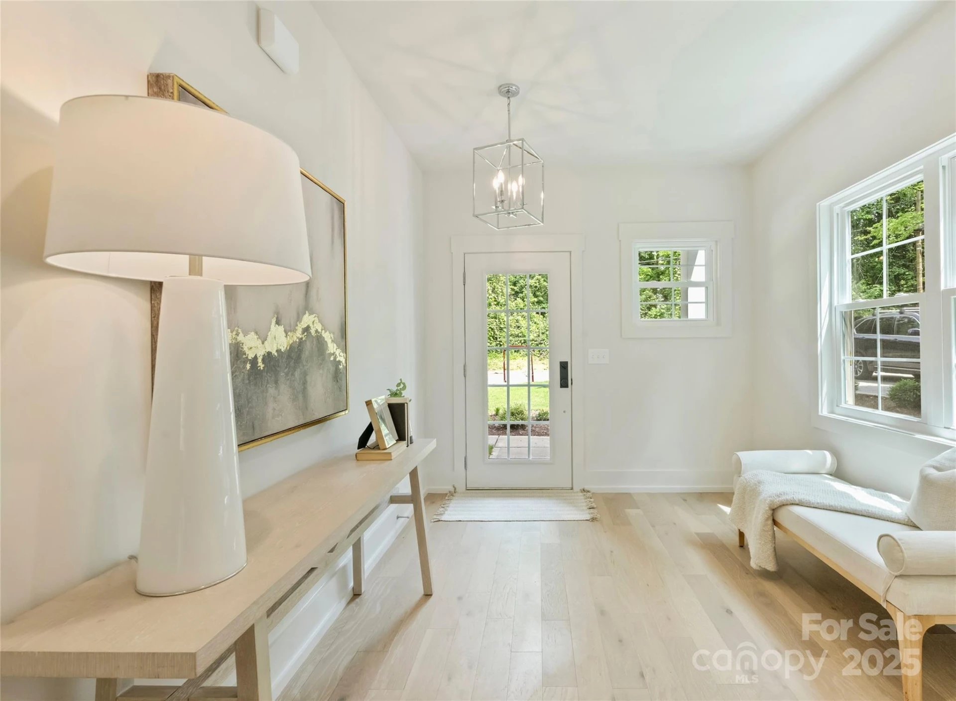 205 Coxe Avenue - Photo 3